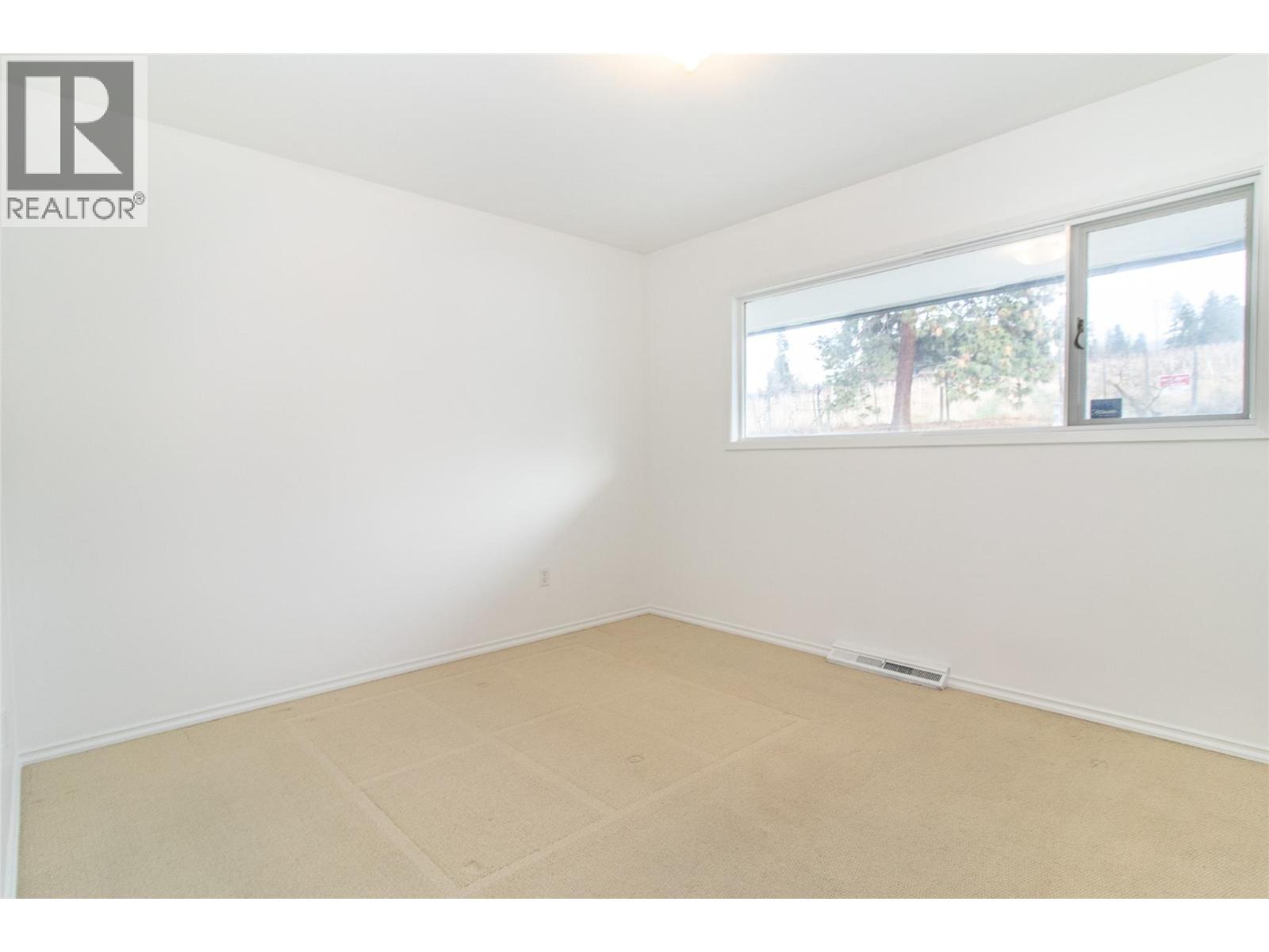 4829 Lakeshore Road, Kelowna, British Columbia  V1W 4H6 - Photo 32 - 10377092