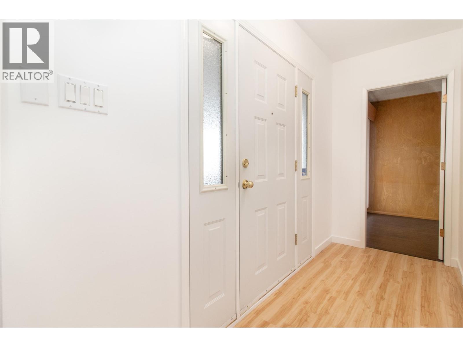 4829 Lakeshore Road, Kelowna, British Columbia  V1W 4H6 - Photo 37 - 10377092