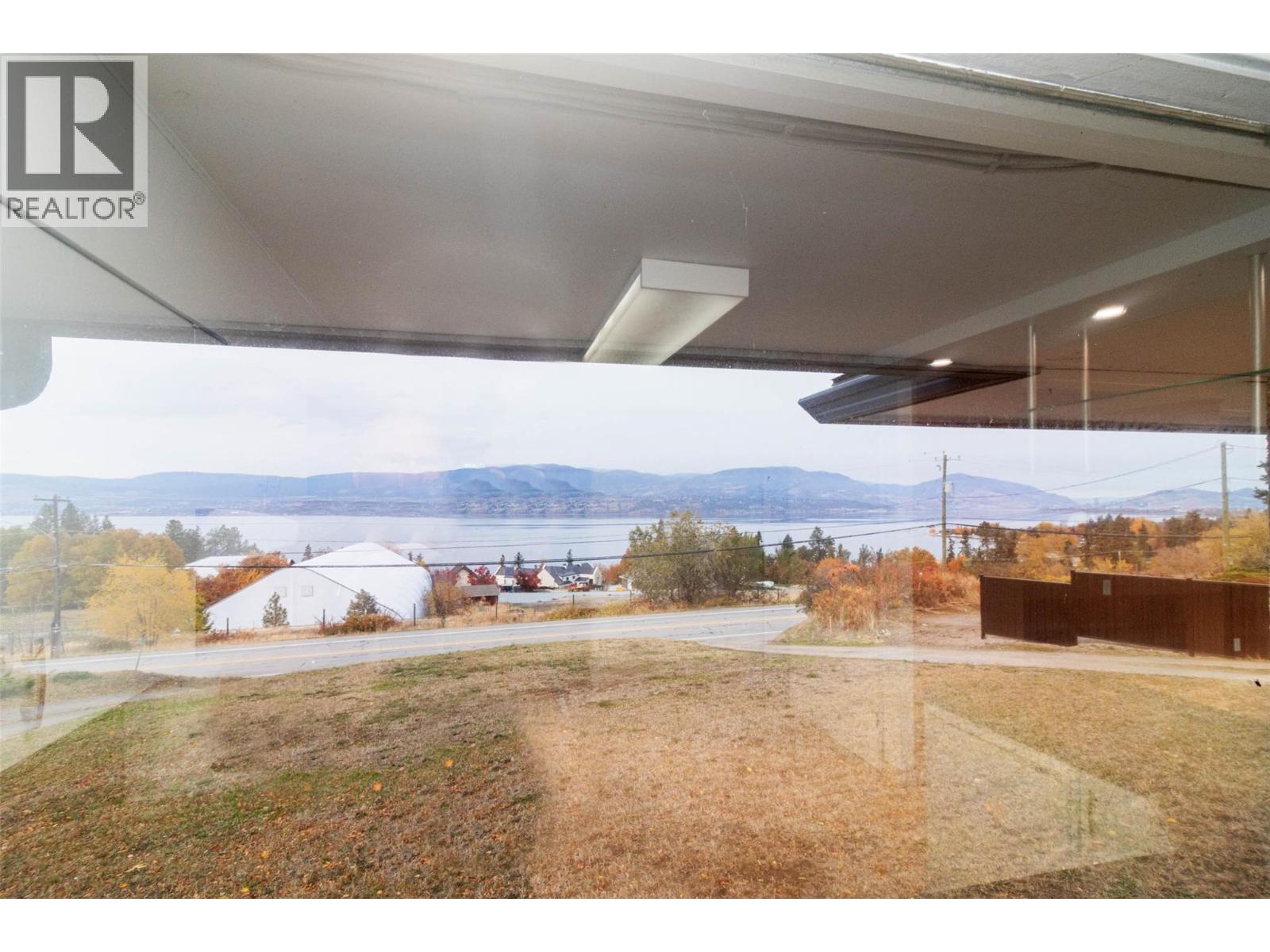 4829 Lakeshore Road, Kelowna, British Columbia  V1W 4H6 - Photo 62 - 10377092