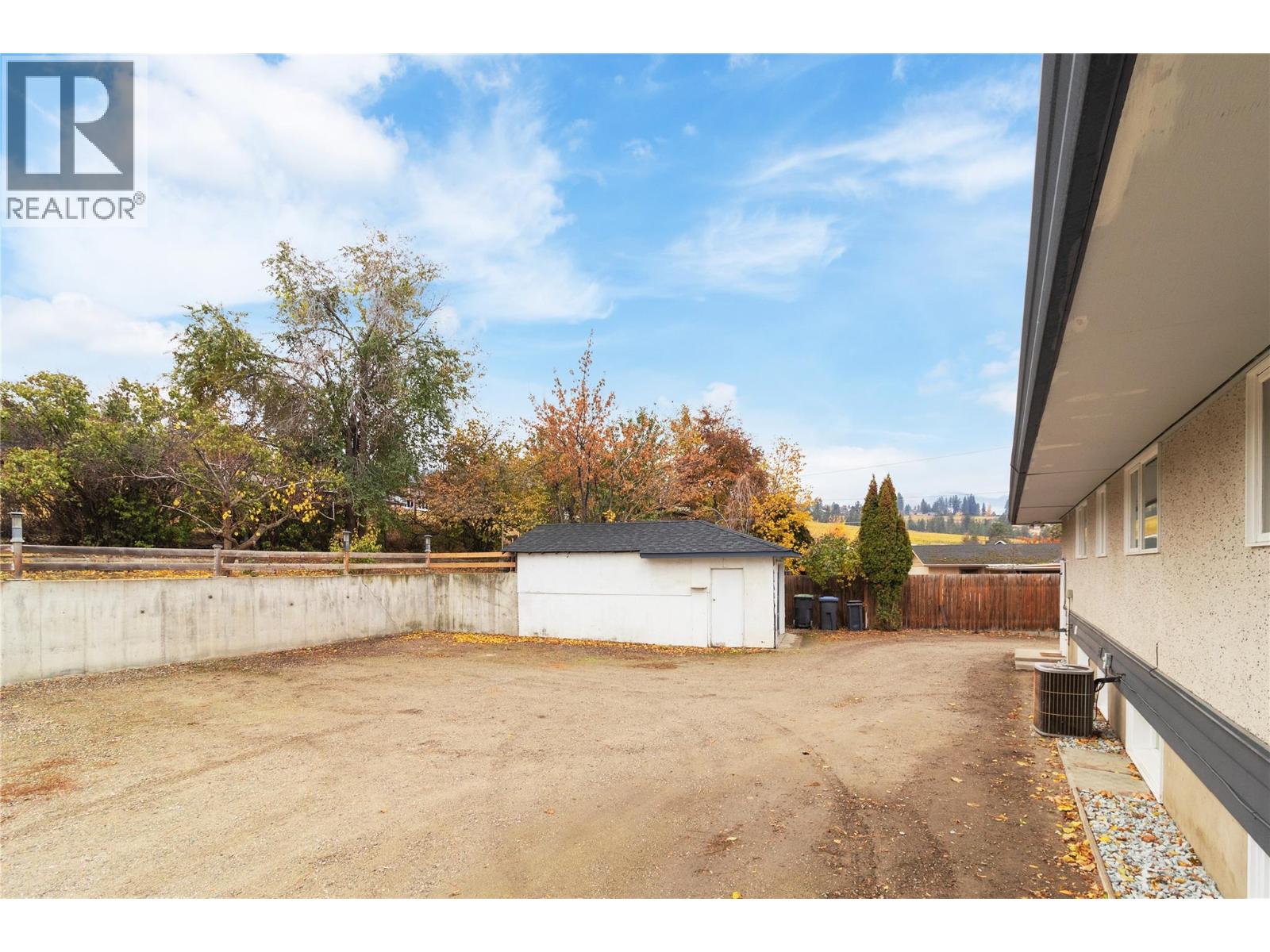 4829 Lakeshore Road, Kelowna, British Columbia  V1W 4H6 - Photo 65 - 10377092