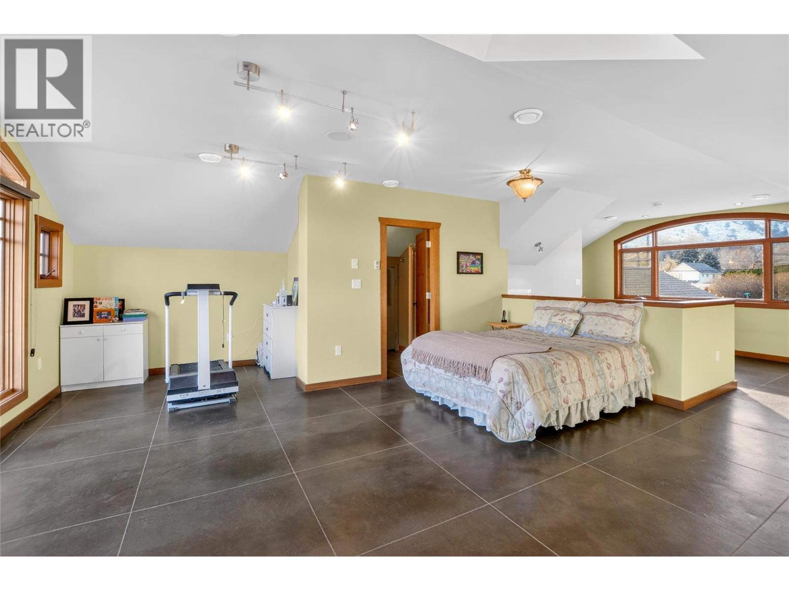 660 Pineview Drive, Kaleden, British Columbia  V0H 1K0 - Photo 28 - 10376682