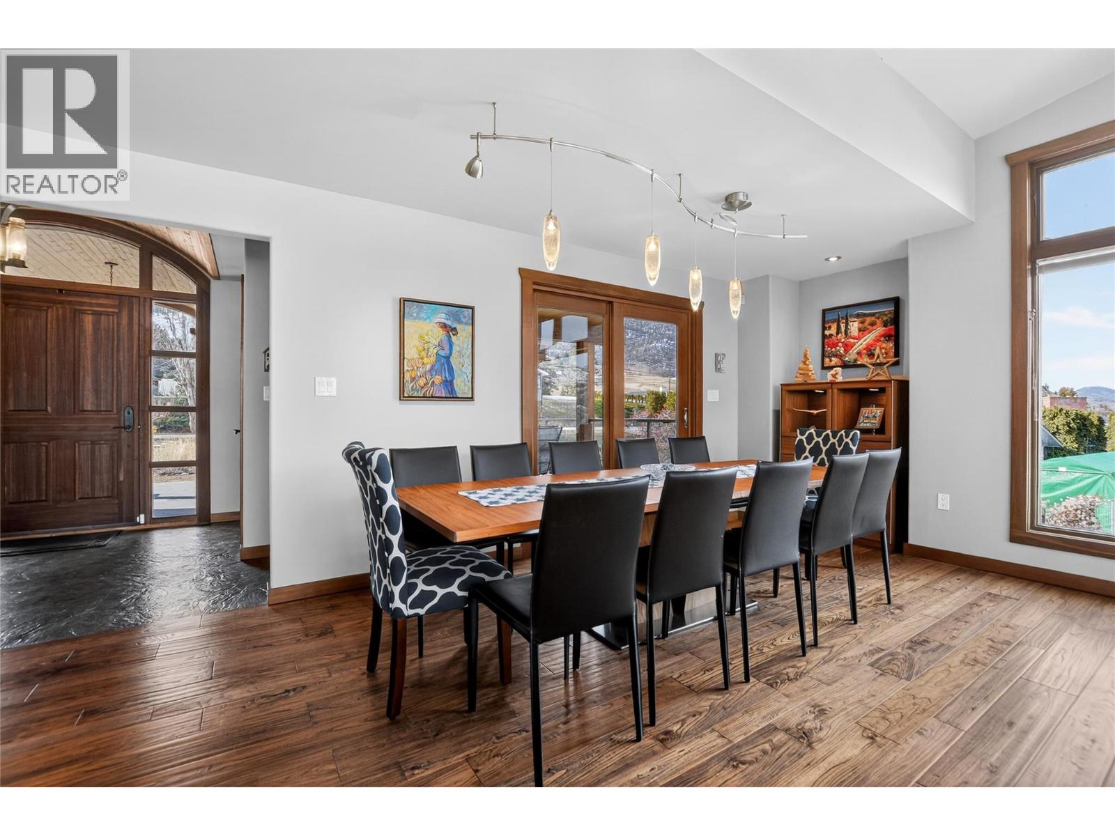 660 Pineview Drive, Kaleden, British Columbia  V0H 1K0 - Photo 7 - 10376682