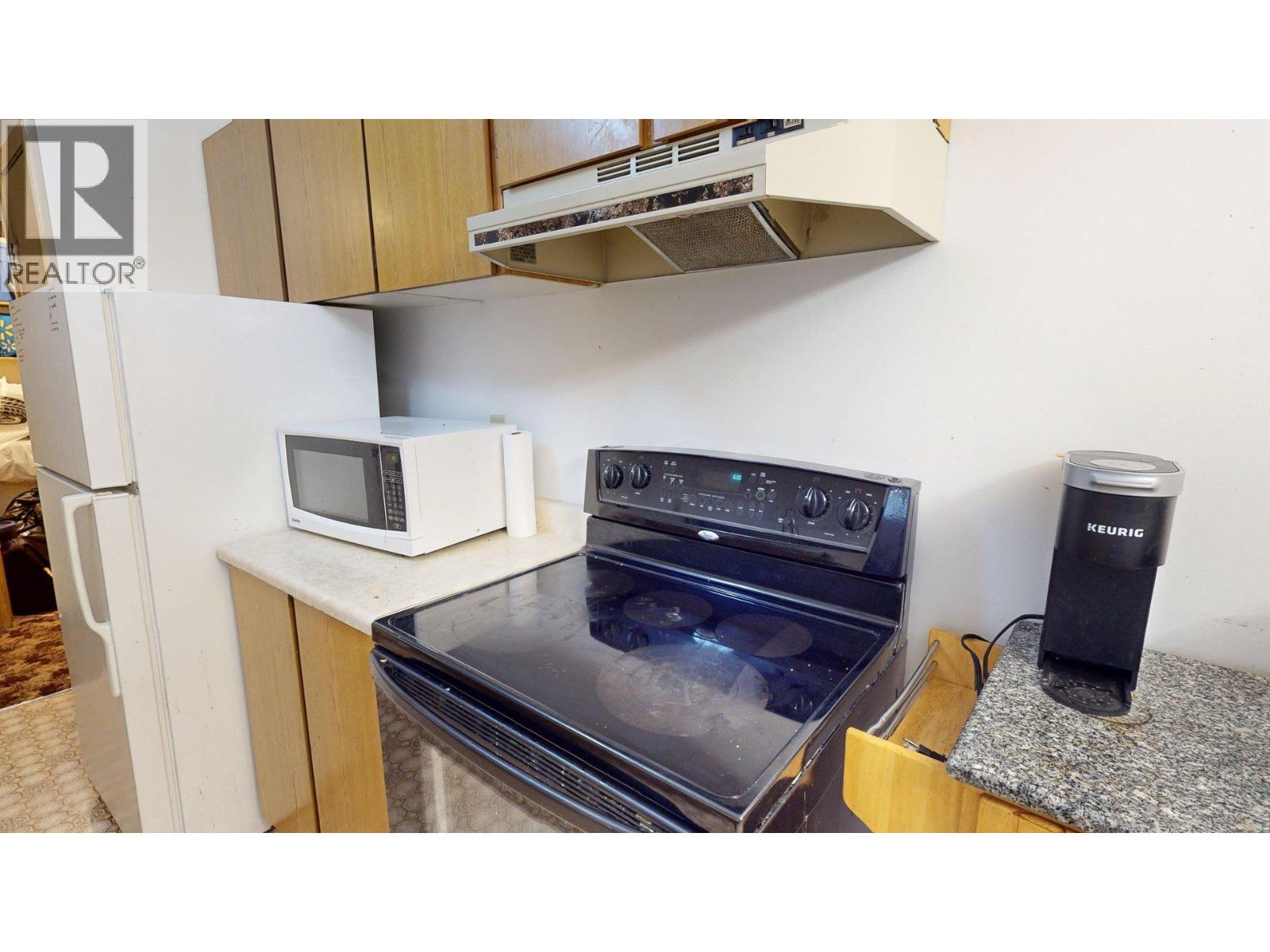 10 Cariboo Drive Unit# 105, Elkford, British Columbia  V0B 1H0 - Photo 5 - 10377384