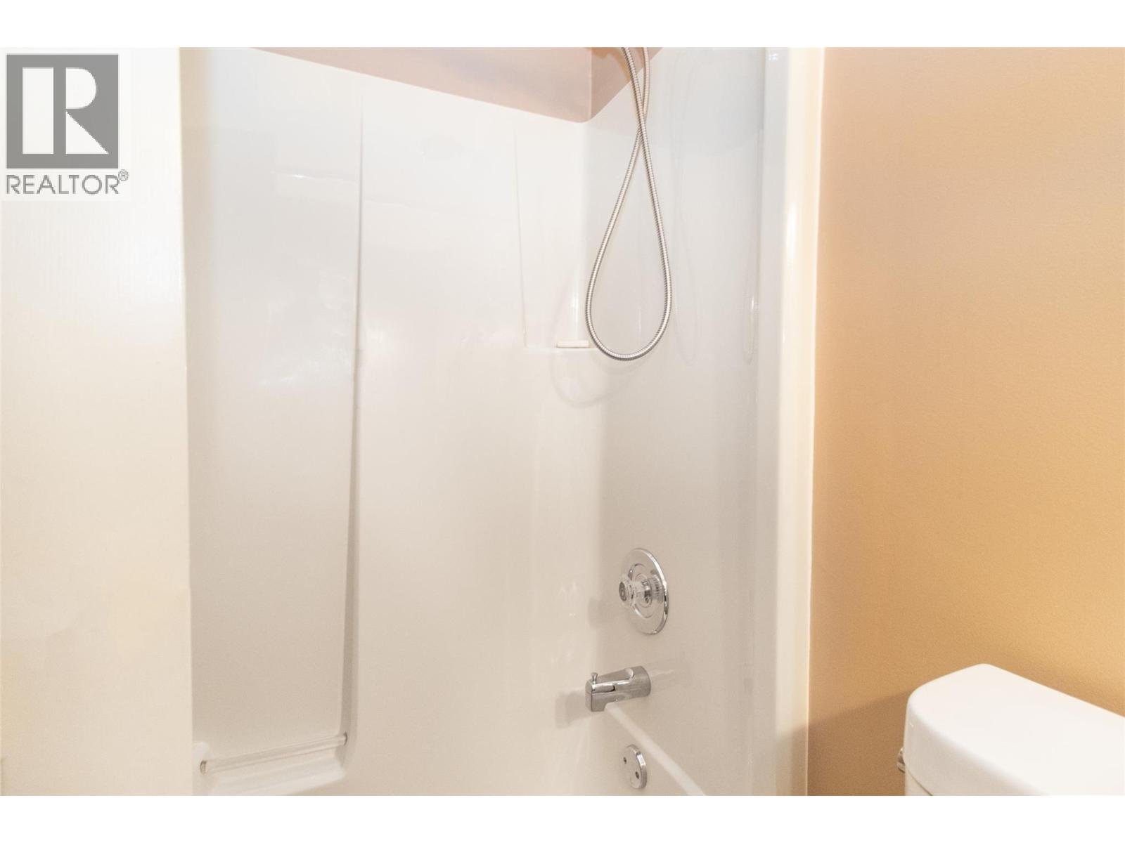 1209 Brookside Avenue Unit# 2, Kelowna, British Columbia  V1Y 5T5 - Photo 13 - 10377184