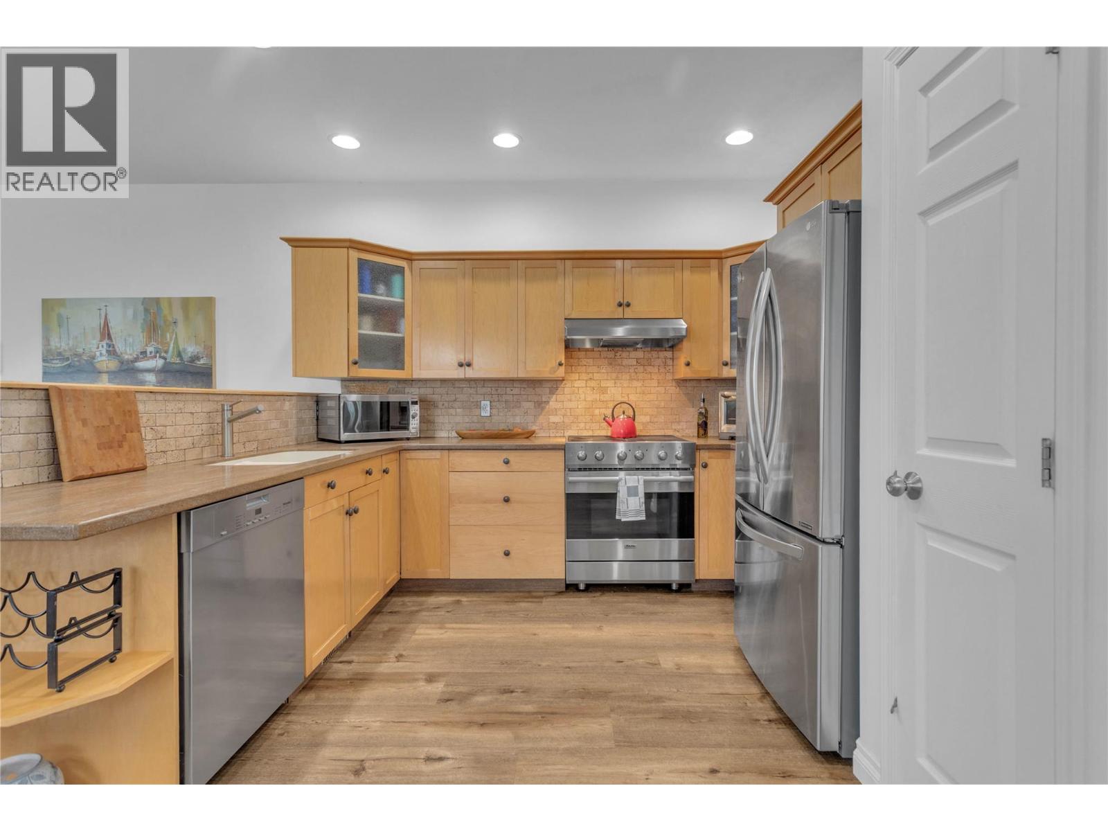 430 Mccarren Avenue, Kelowna, British Columbia  V1W 4T8 - Photo 13 - 10377113