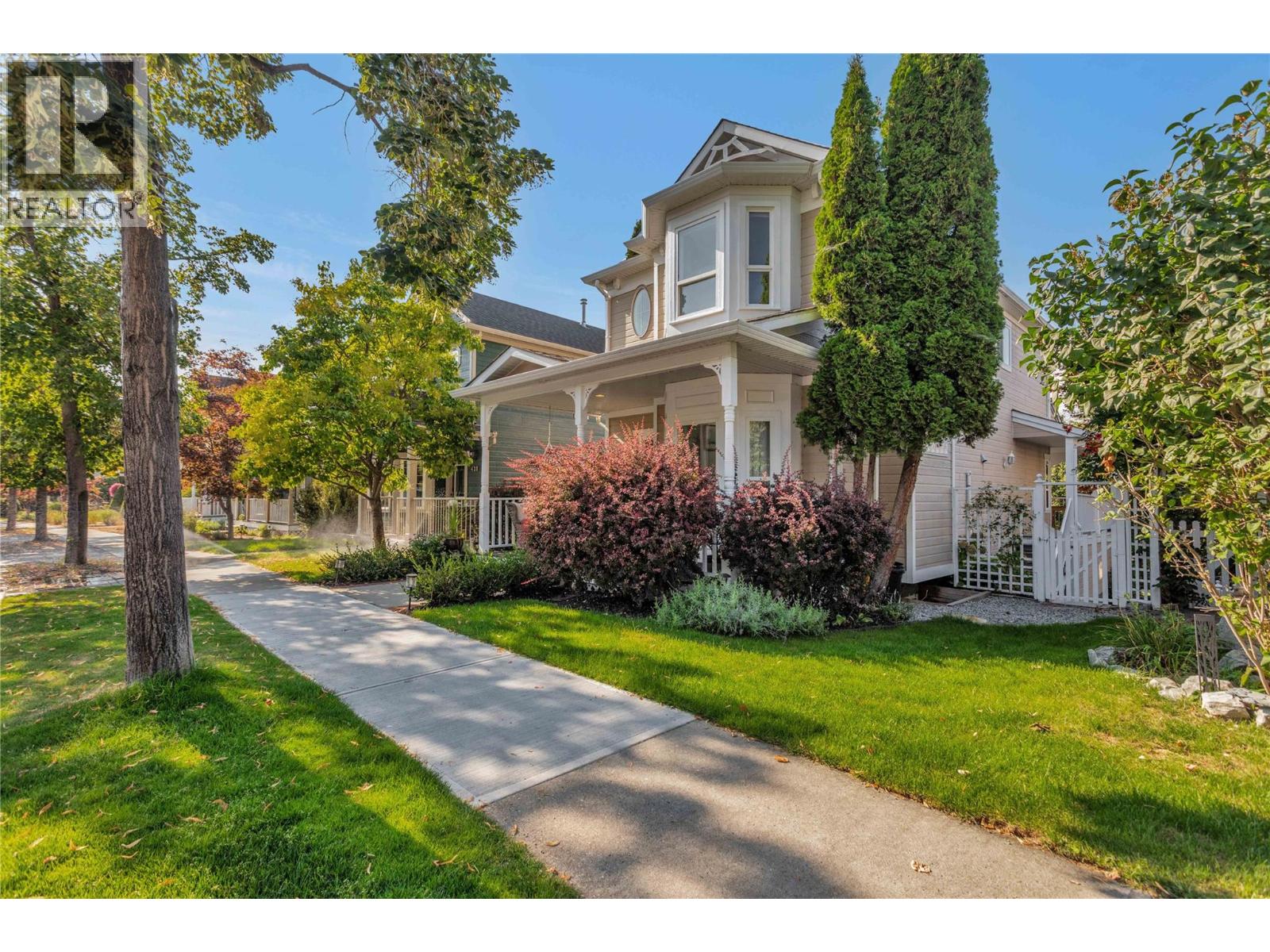 430 Mccarren Avenue, Kelowna, British Columbia  V1W 4T8 - Photo 5 - 10377113