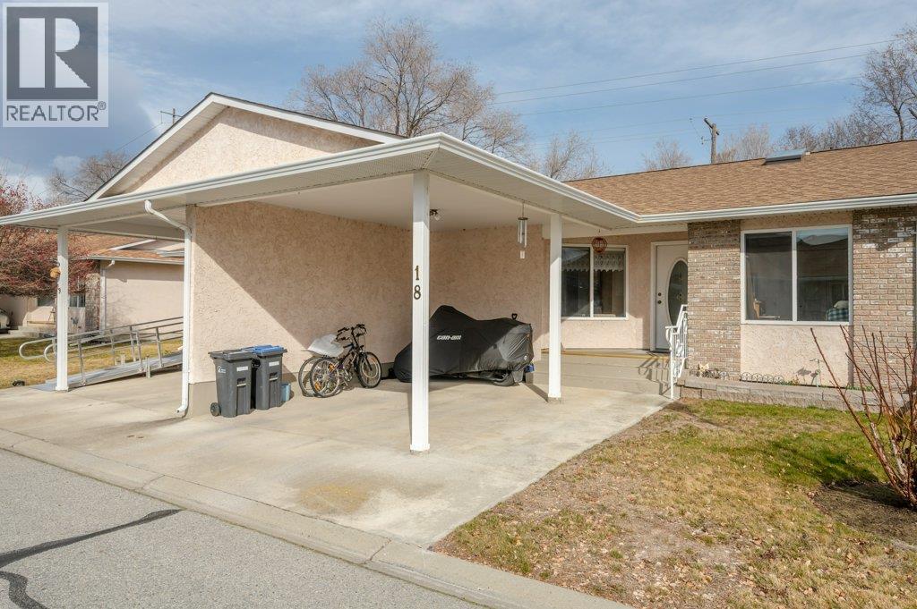 115 Redwing Place Unit# 18, Oliver, British Columbia  V0H 1T4 - Photo 2 - 10376724