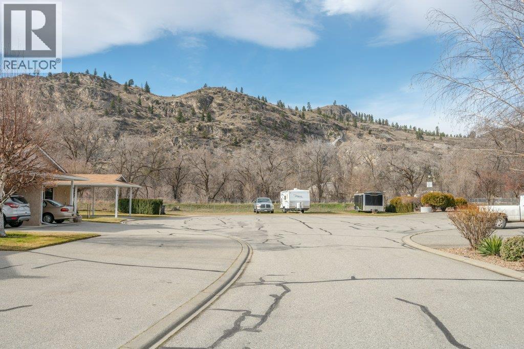115 Redwing Place Unit# 18, Oliver, British Columbia  V0H 1T4 - Photo 35 - 10376724
