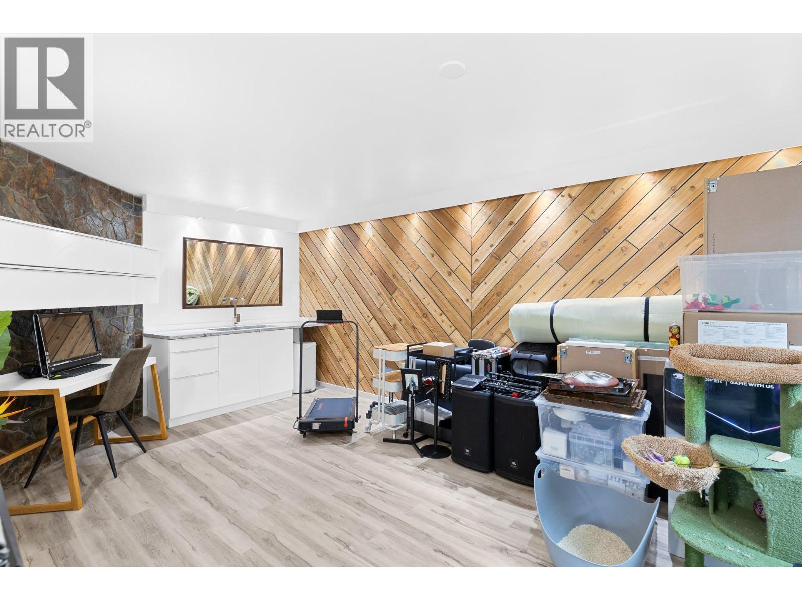 2426 Collingwood Road, West Kelowna, British Columbia  V1Z 2C2 - Photo 30 - 10377339