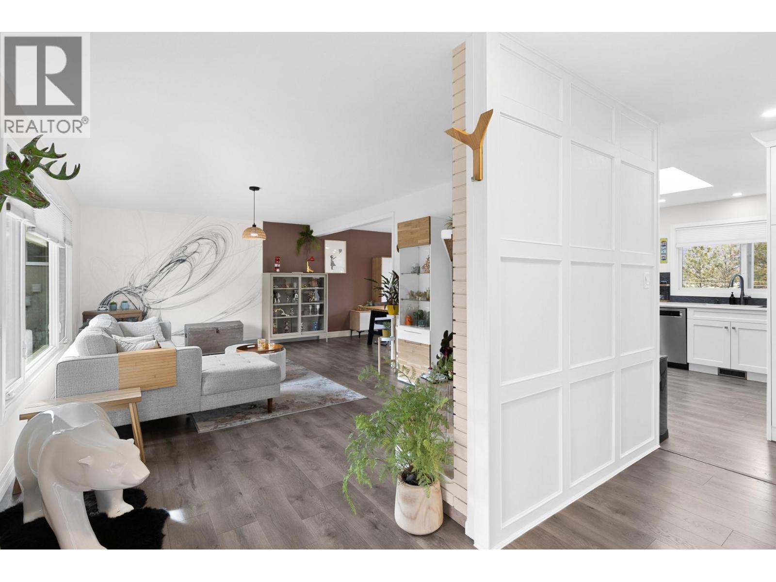 2426 Collingwood Road, West Kelowna, British Columbia  V1Z 2C2 - Photo 4 - 10377339