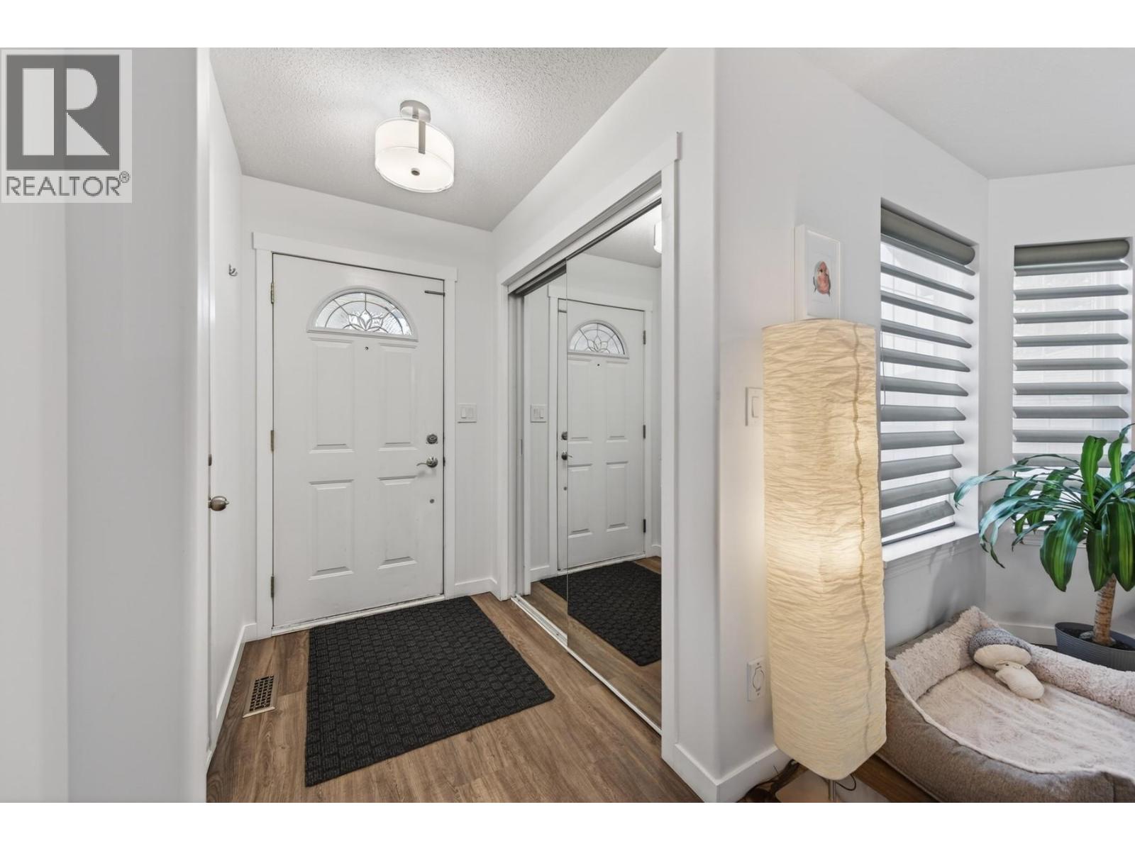 1919 Ash Wynd, Kamloops, British Columbia  V1S 1X5 - Photo 3 - 10377277