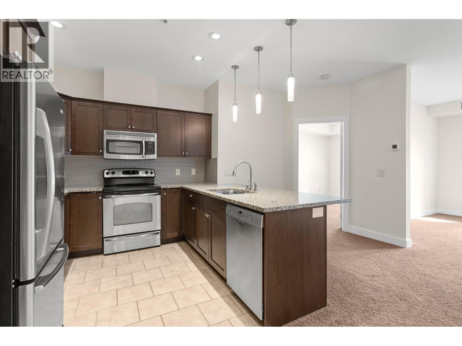 2200 Upper Sundance Drive Unit# 2207, West Kelowna, British Columbia  V4T 3E8 - Photo 9 - 10377237