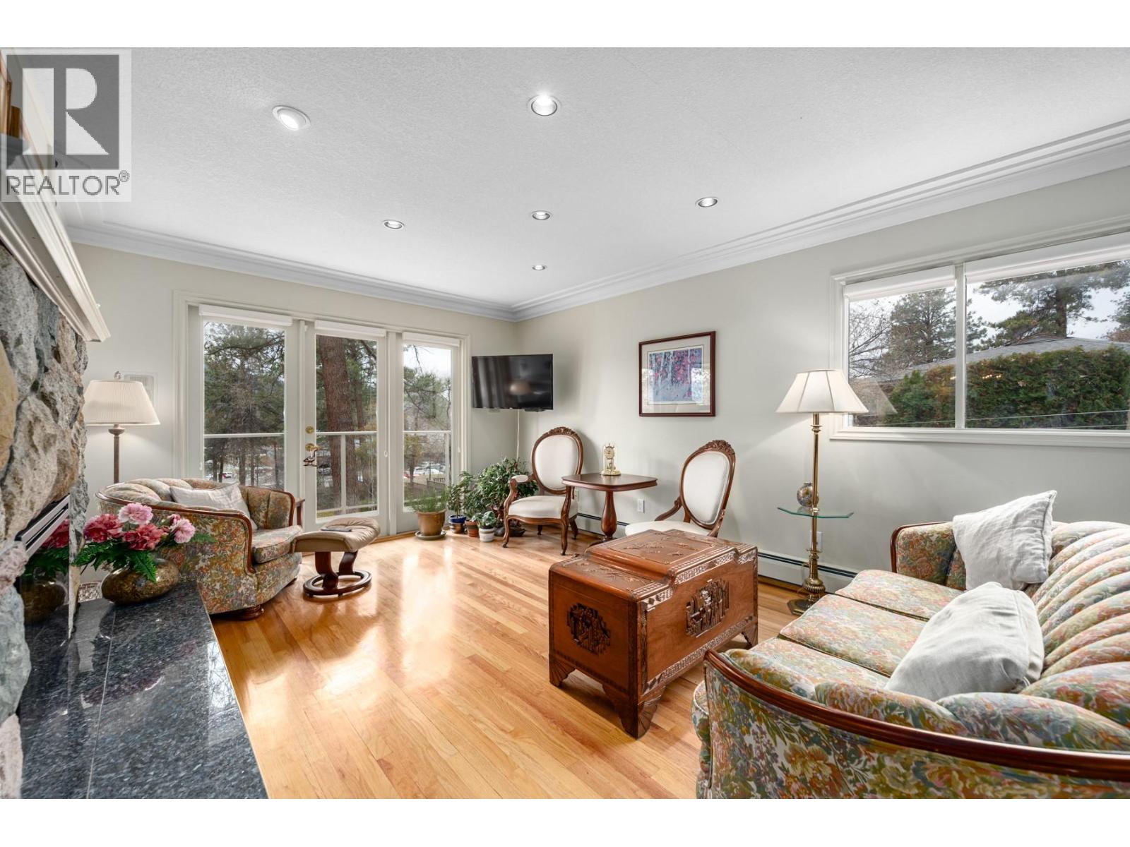 2398 Reid Avenue, Merritt, British Columbia  V1K 1H6 - Photo 15 - 10376909