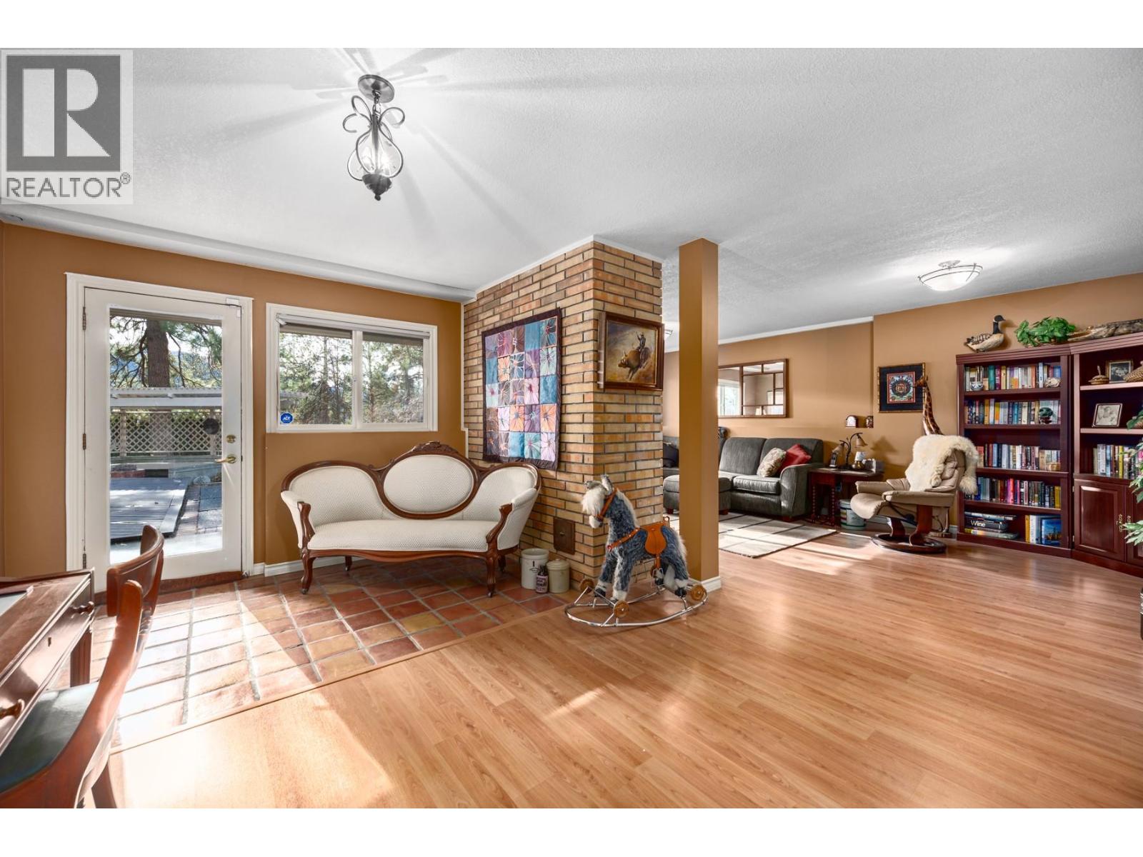 2398 Reid Avenue, Merritt, British Columbia  V1K 1H6 - Photo 29 - 10376909