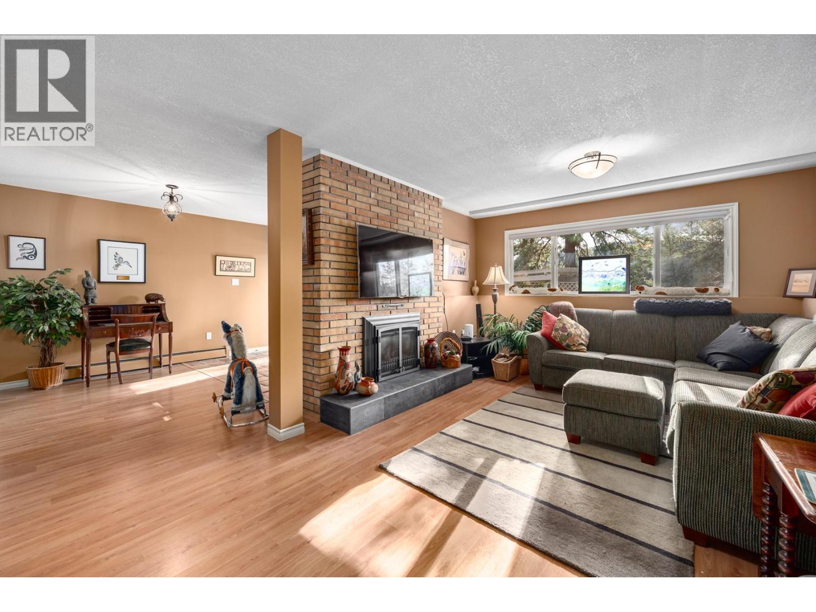 2398 Reid Avenue, Merritt, British Columbia  V1K 1H6 - Photo 30 - 10376909