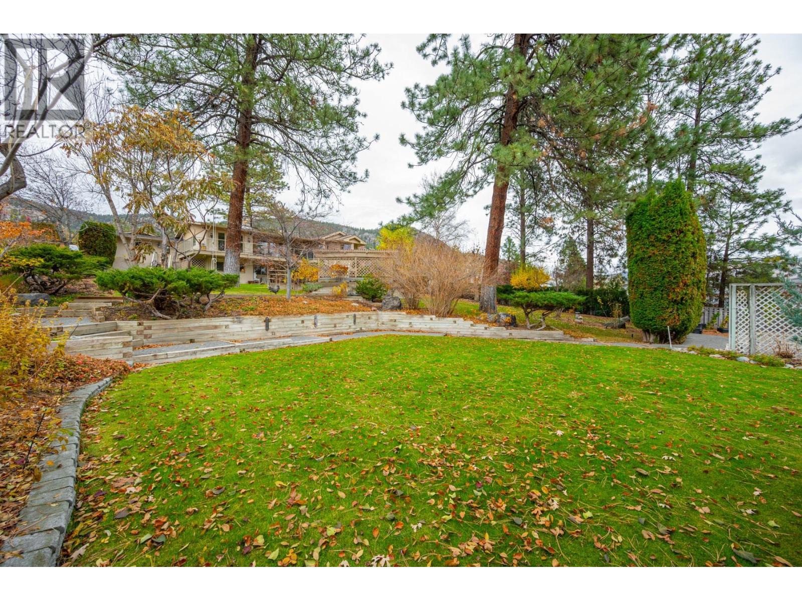 2398 Reid Avenue, Merritt, British Columbia  V1K 1H6 - Photo 5 - 10376909