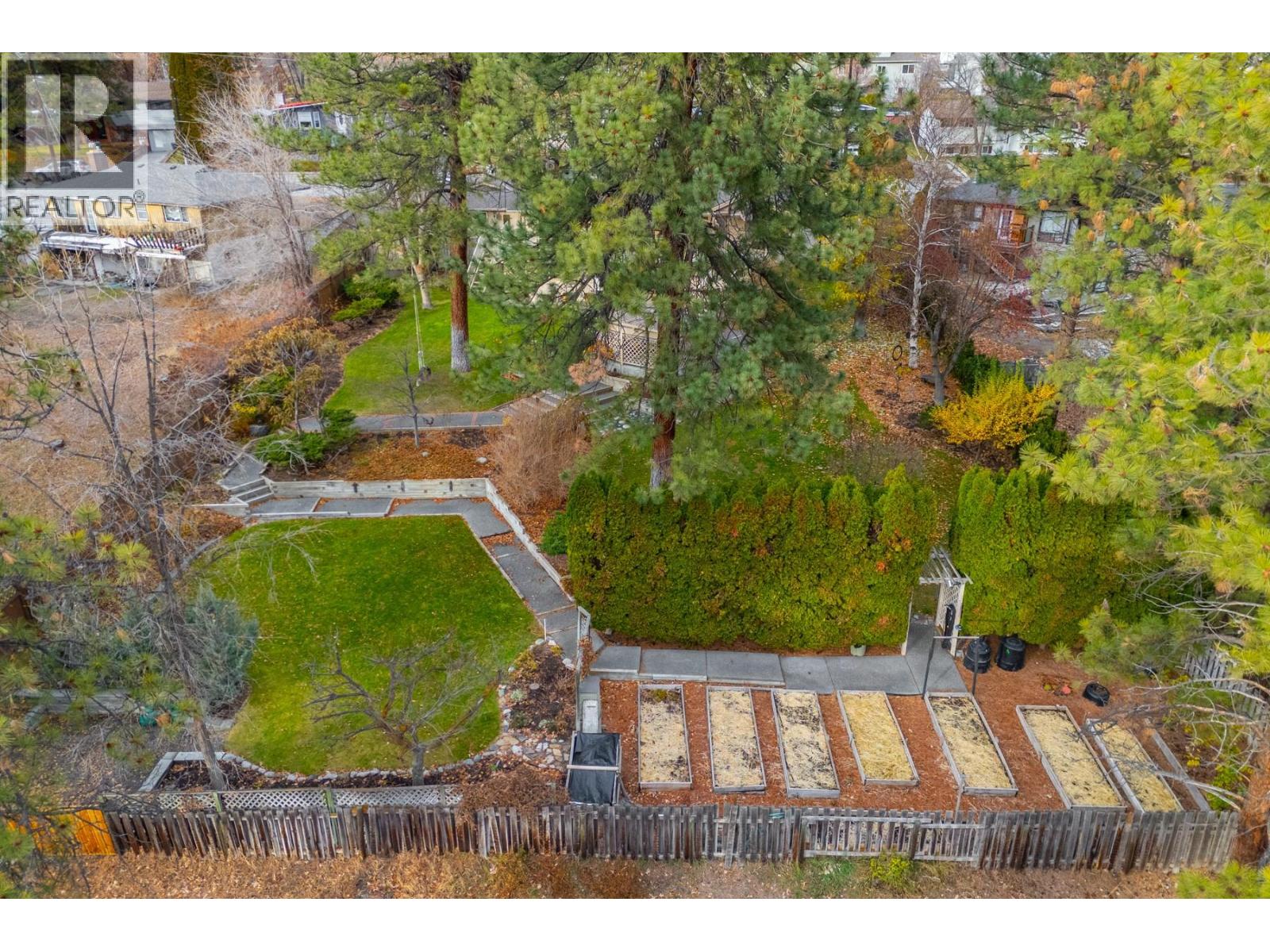 2398 Reid Avenue, Merritt, British Columbia  V1K 1H6 - Photo 75 - 10376909