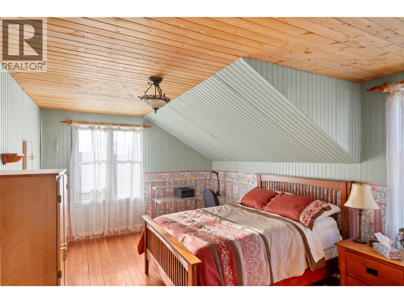 13606 Cooke Avenue, Summerland, British Columbia  V0H 1Z1 - Photo 19 - 10373113