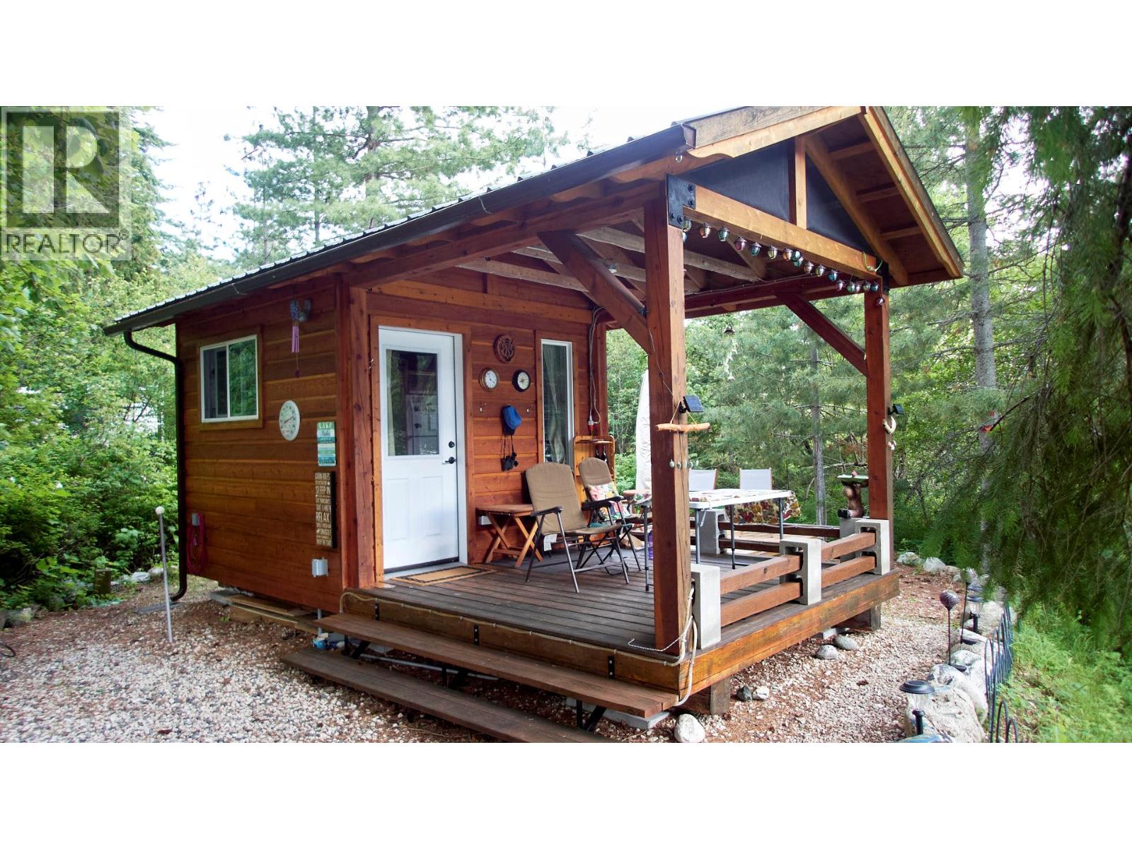 523 Rosebery Loop Road, Rosebery, British Columbia  V0G 1S1 - Photo 22 - 10377369