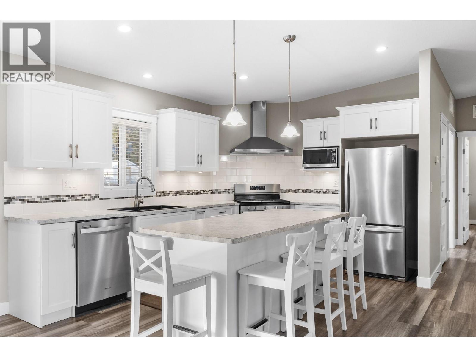 110 China Creek Road Road W, Princeton, British Columbia  V0X 1W0 - Photo 10 - 10376710