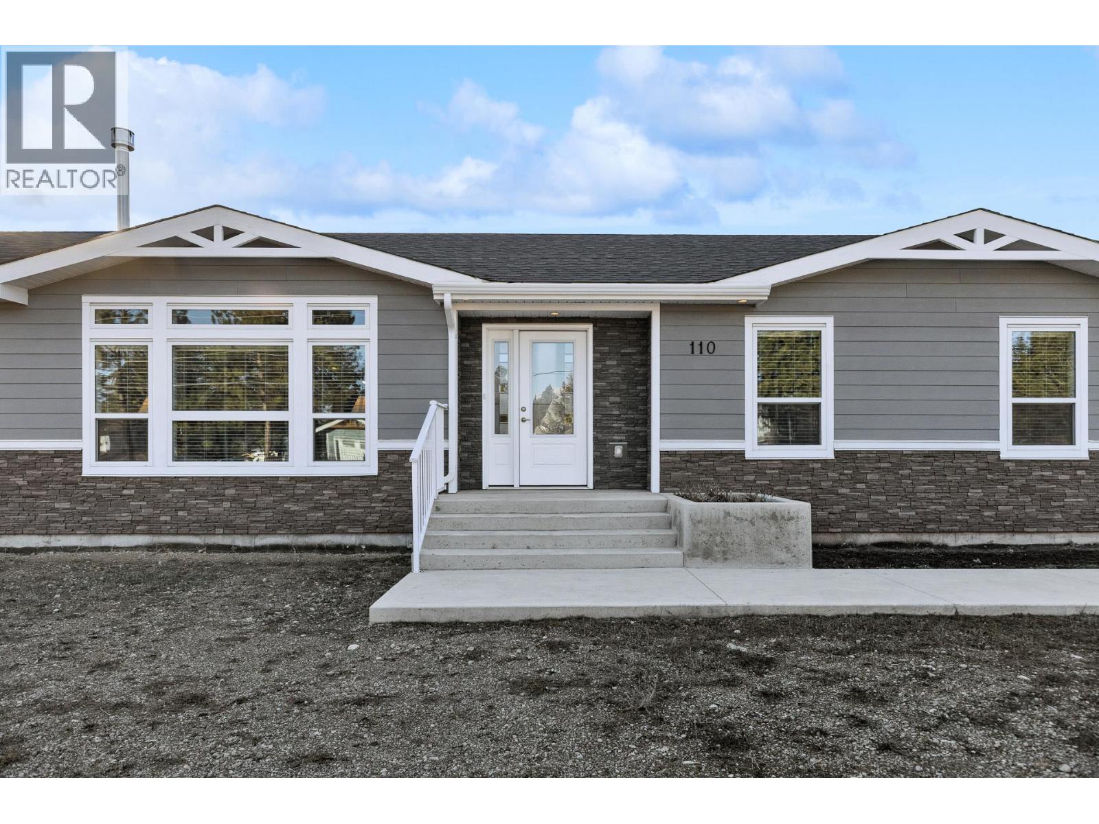 110 China Creek Road Road W, Princeton, British Columbia  V0X 1W0 - Photo 2 - 10376710