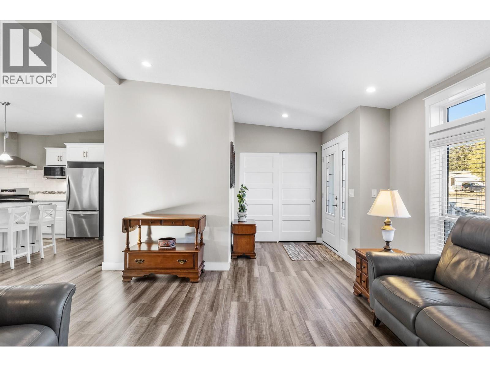 110 China Creek Road Road W, Princeton, British Columbia  V0X 1W0 - Photo 8 - 10376710