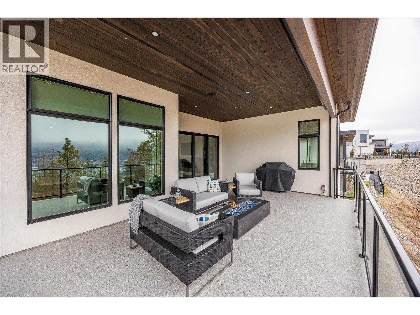 10058 Beacon Hill Drive, Lake Country, British Columbia  V4V 0A9 - Photo 24 - 10377279