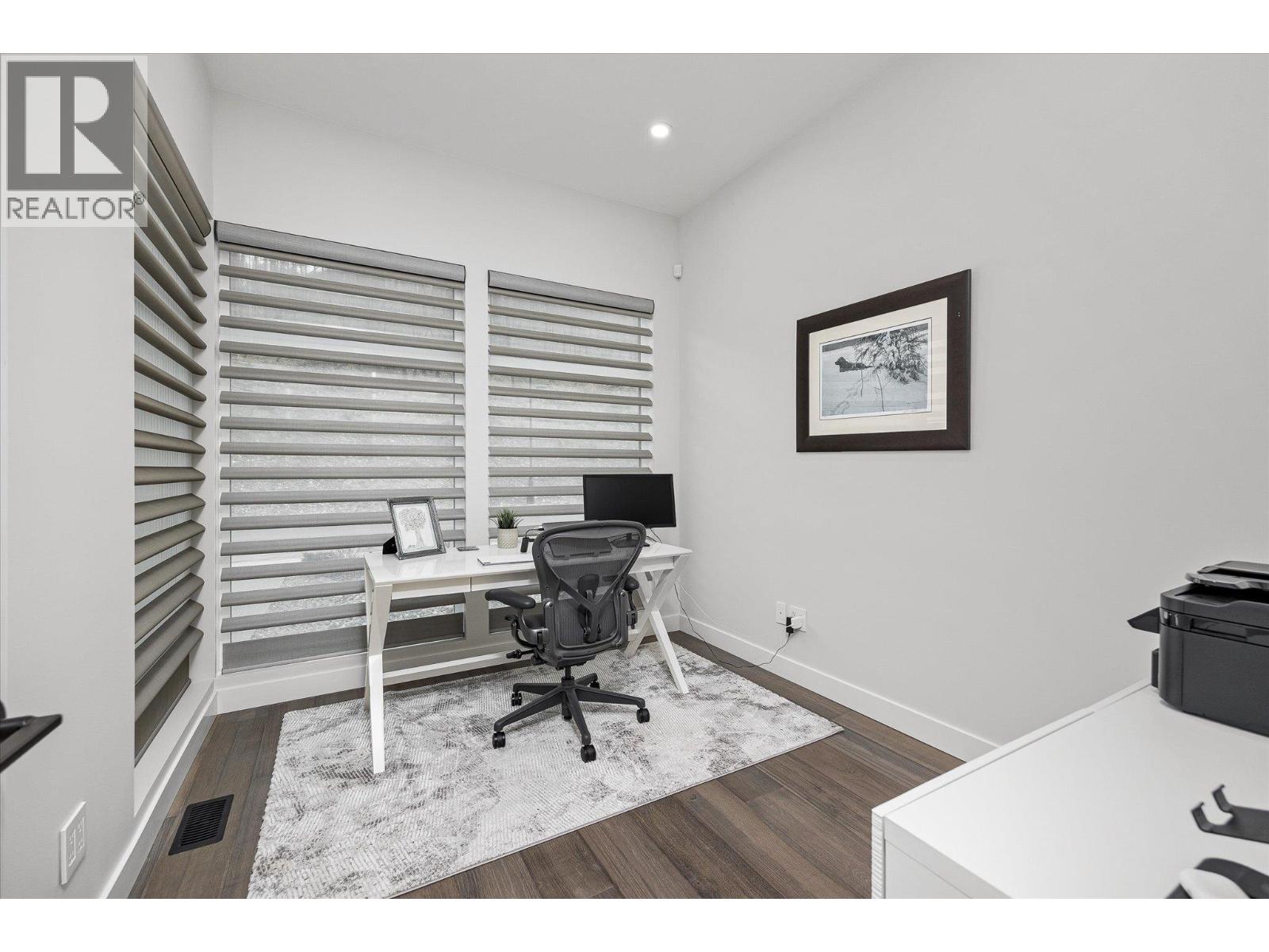 10058 Beacon Hill Drive, Lake Country, British Columbia  V4V 0A9 - Photo 33 - 10377279