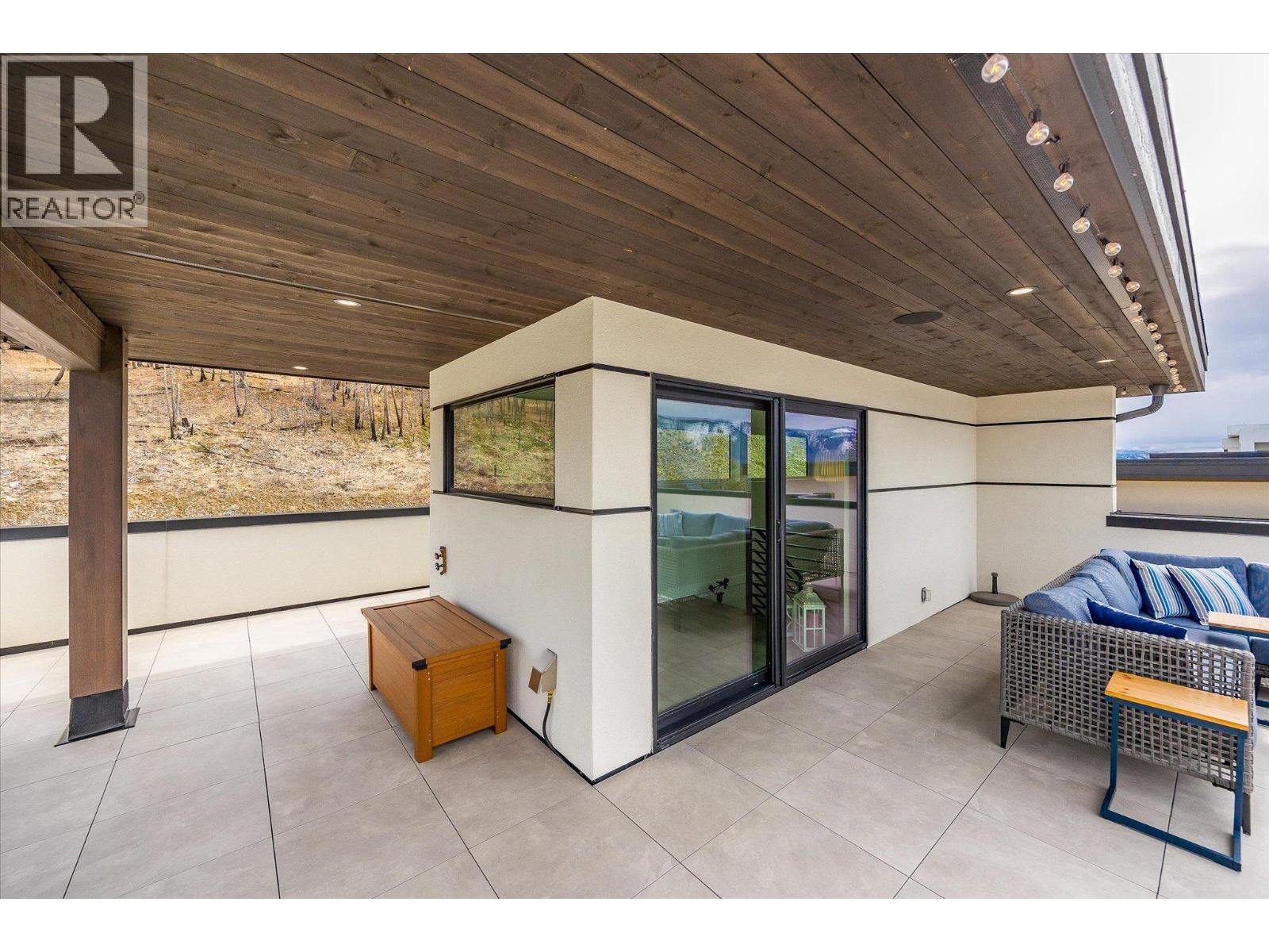 10058 Beacon Hill Drive, Lake Country, British Columbia  V4V 0A9 - Photo 46 - 10377279