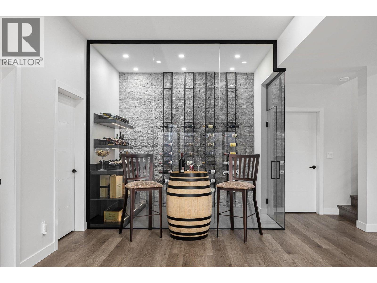 10058 Beacon Hill Drive, Lake Country, British Columbia  V4V 0A9 - Photo 50 - 10377279