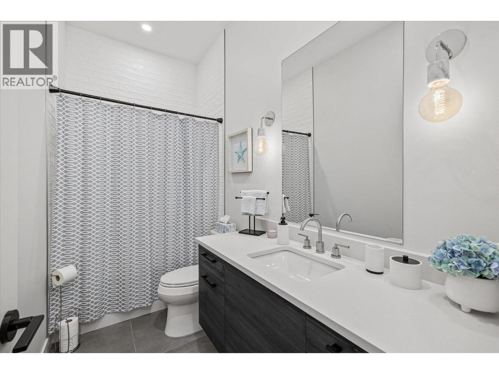 10058 Beacon Hill Drive, Lake Country, British Columbia  V4V 0A9 - Photo 60 - 10377279