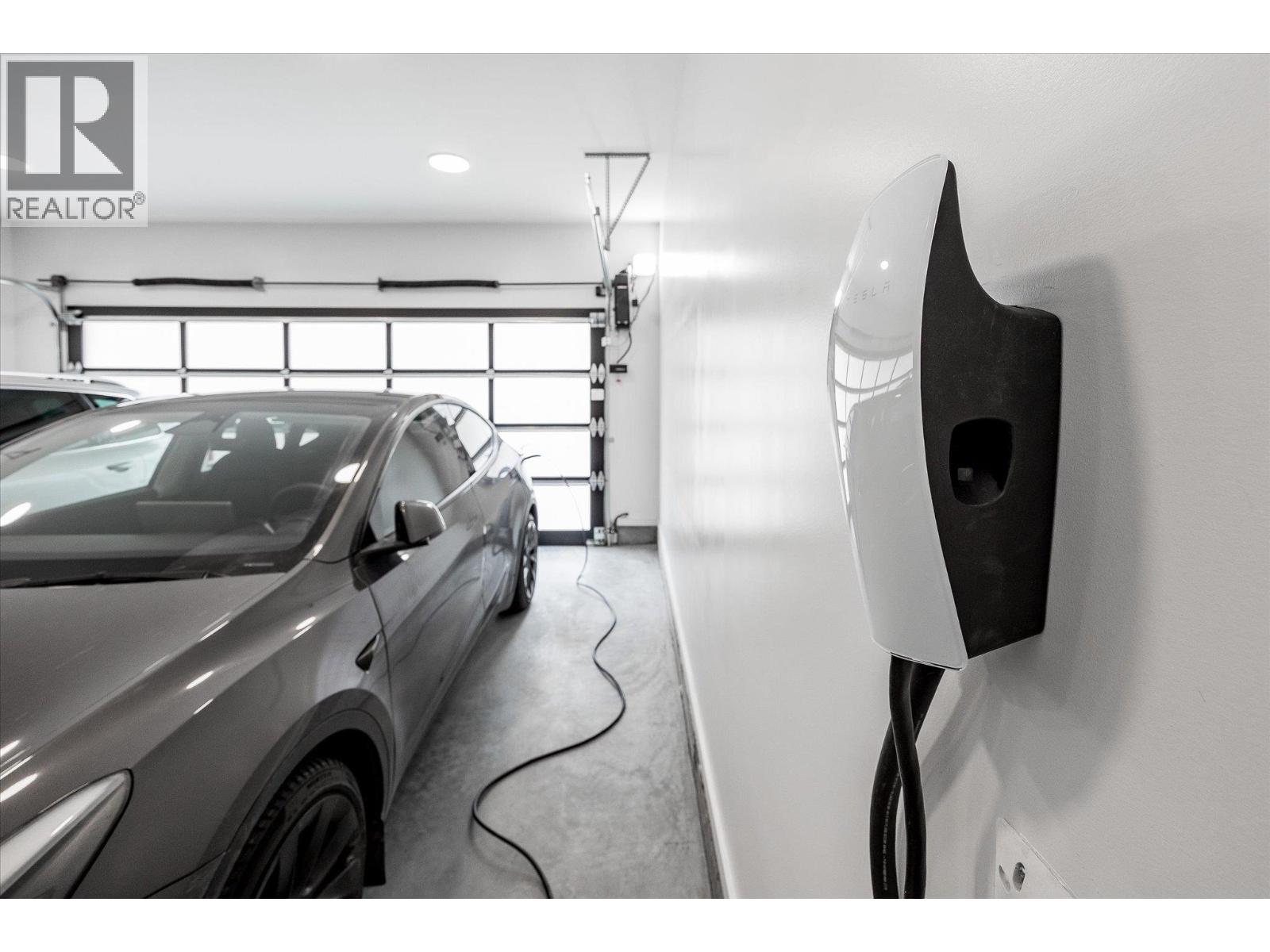 10058 Beacon Hill Drive, Lake Country, British Columbia  V4V 0A9 - Photo 68 - 10377279