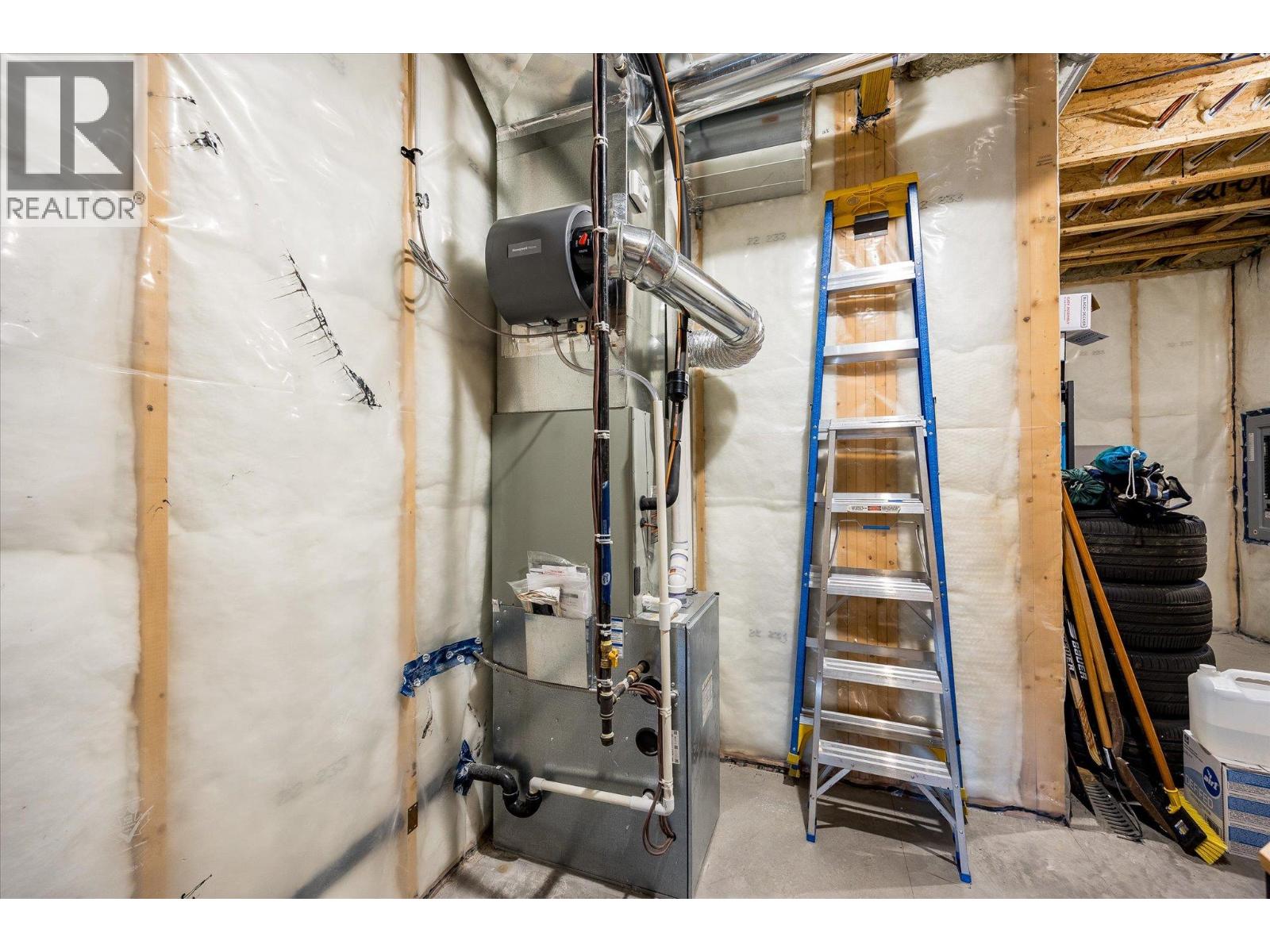 10058 Beacon Hill Drive, Lake Country, British Columbia  V4V 0A9 - Photo 70 - 10377279