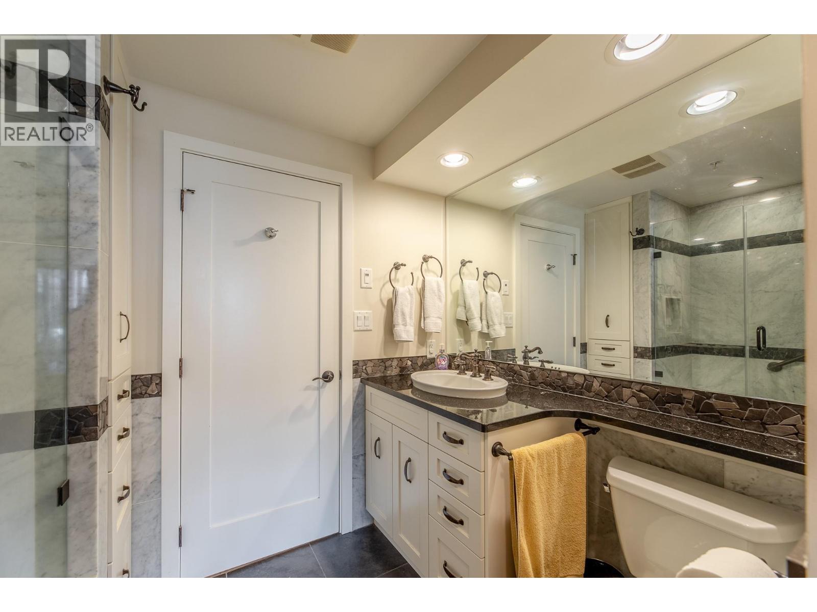 160 Lakeshore Drive W Unit# 203, Penticton, British Columbia  V2A 9C2 - Photo 30 - 10376816