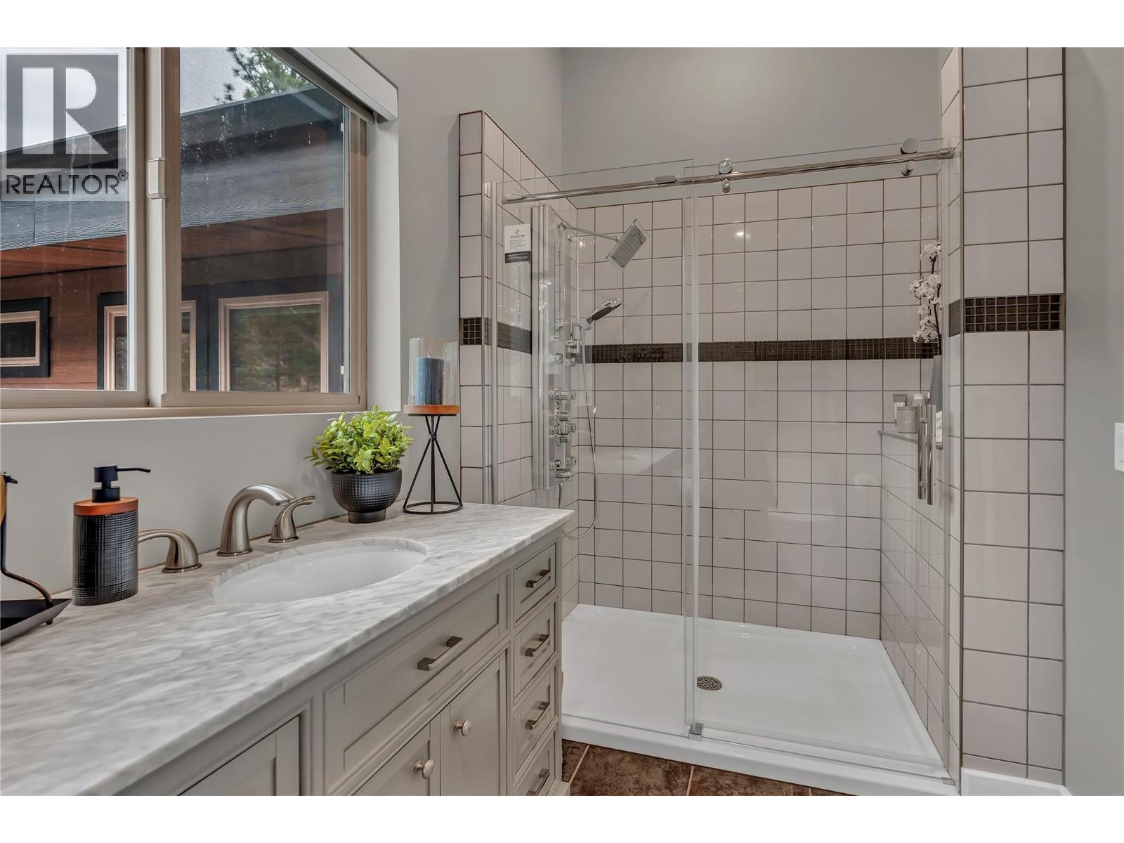 109 Fairway Drive, Kaleden, British Columbia  V0H 1K0 - Photo 42 - 10377372