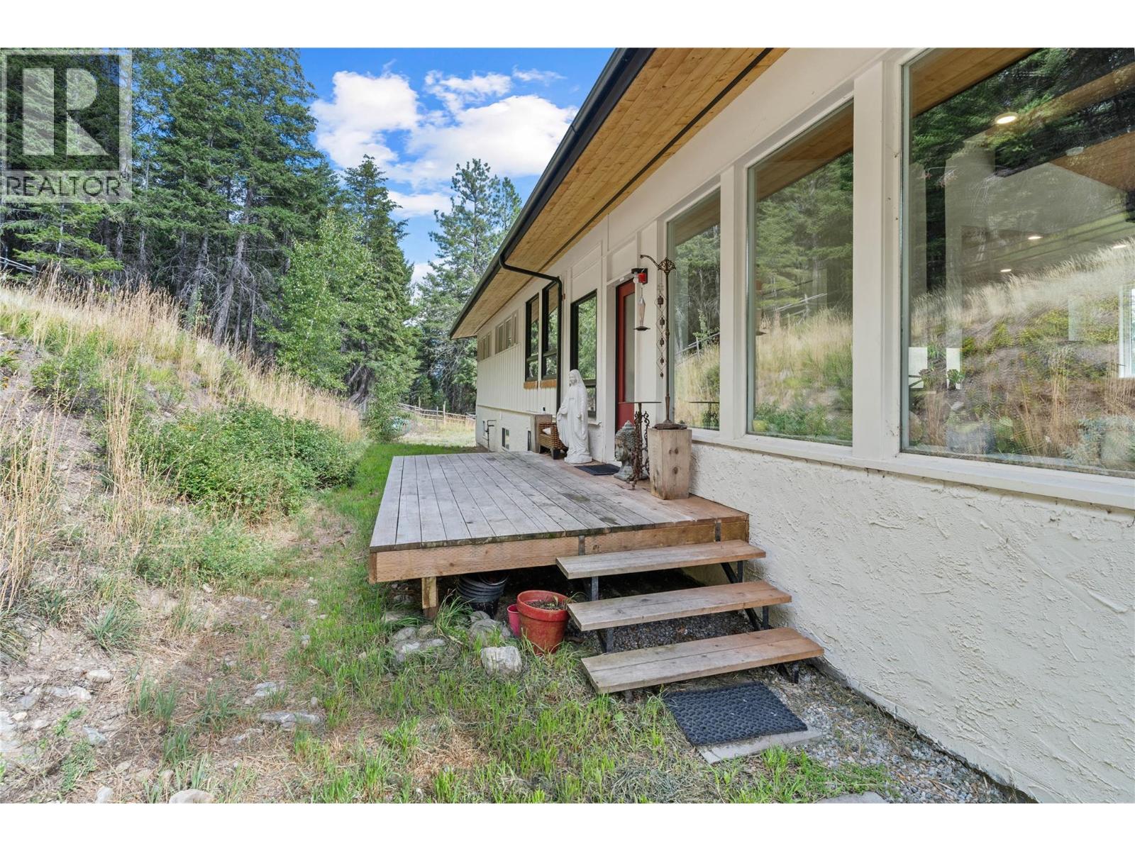 8250 Sun Valley Road, Joe Rich, British Columbia  V1P 1J3 - Photo 21 - 10377244