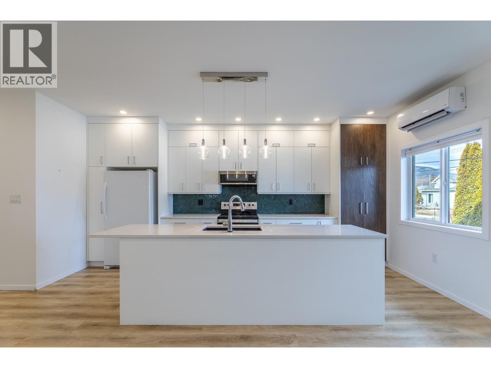 490 Eckhardt Avenue Unit# 101, Penticton, British Columbia  V2A 2B2 - Photo 9 - 10377405