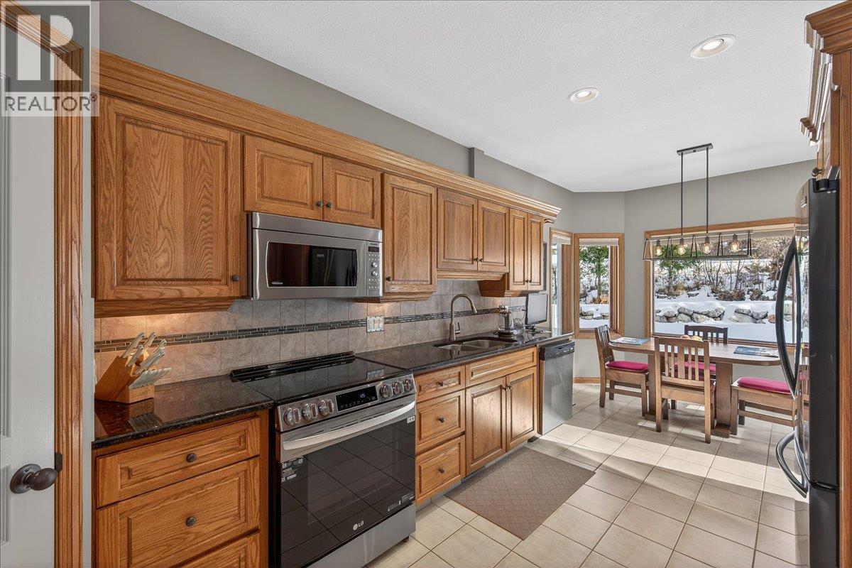 5132 Riverview Crescent, Fairmont Hot Springs, British Columbia  V0B 1L1 - Photo 13 - 10377071