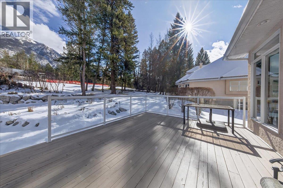 5132 Riverview Crescent, Fairmont Hot Springs, British Columbia  V0B 1L1 - Photo 23 - 10377071