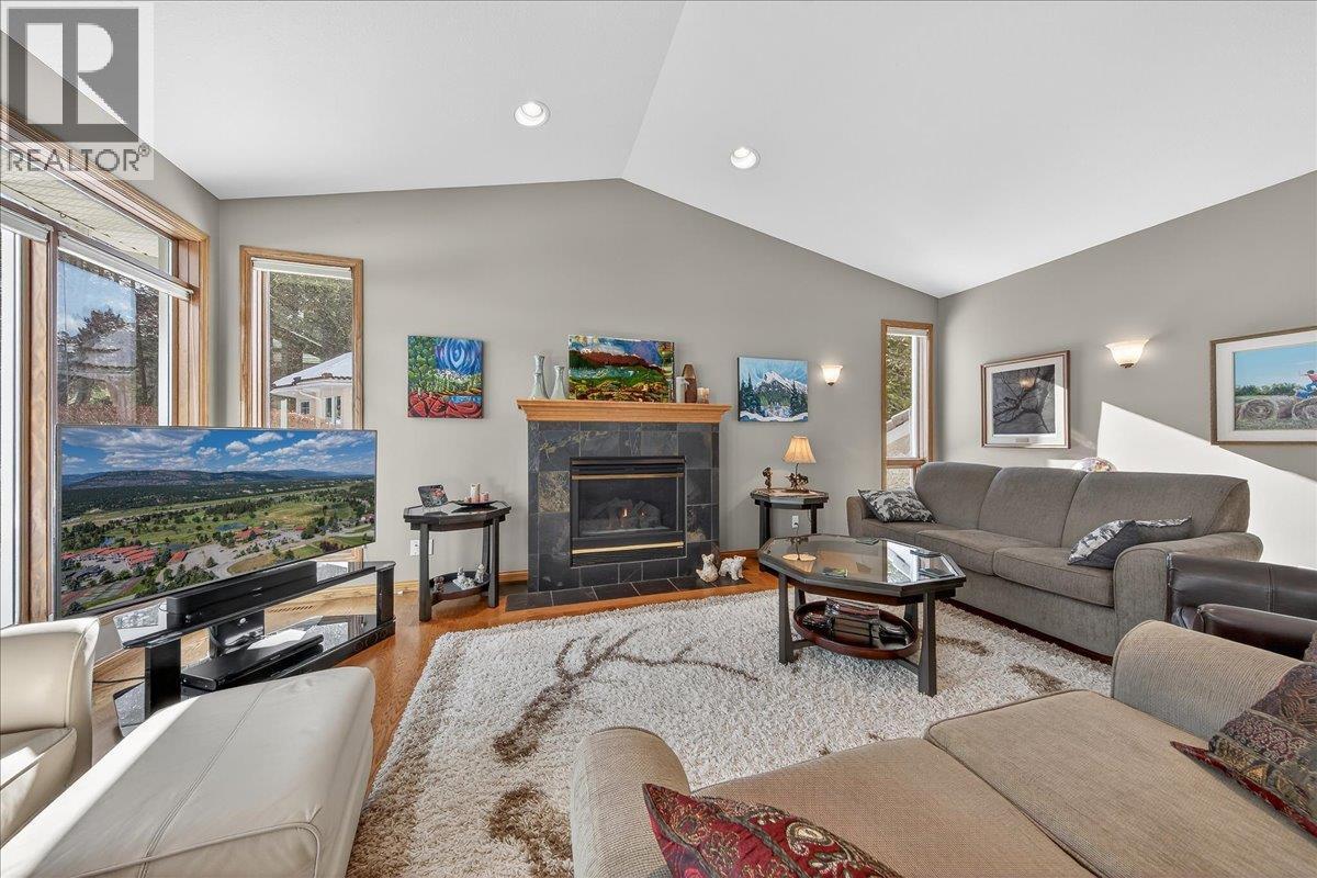 5132 Riverview Crescent, Fairmont Hot Springs, British Columbia  V0B 1L1 - Photo 8 - 10377071