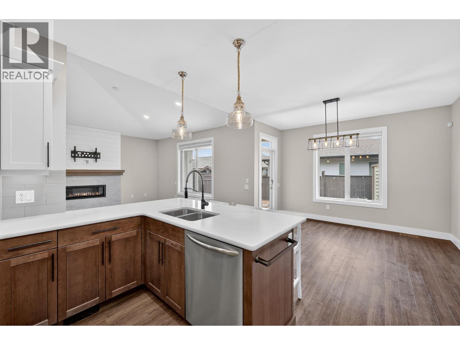 2312 Nordstrom Avenue, Armstrong, British Columbia  V0E 1B8 - Photo 14 - 10376892