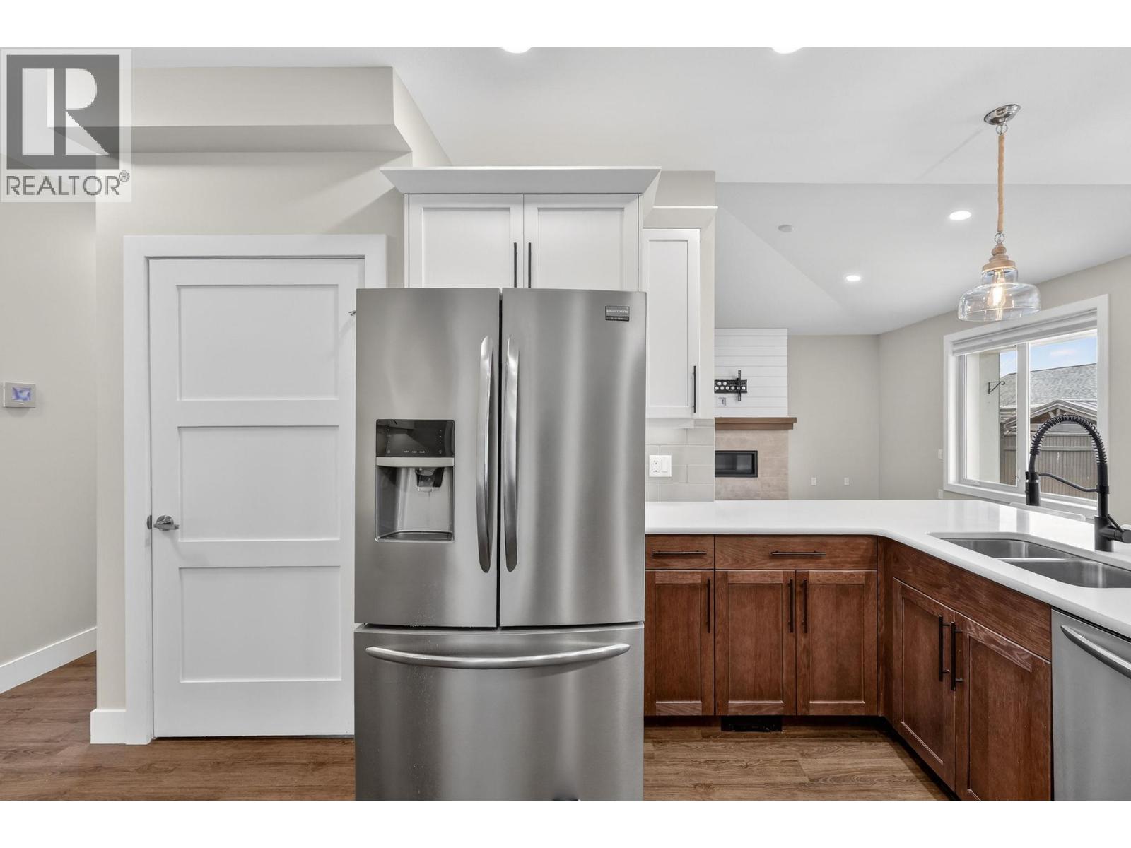 2312 Nordstrom Avenue, Armstrong, British Columbia  V0E 1B8 - Photo 15 - 10376892