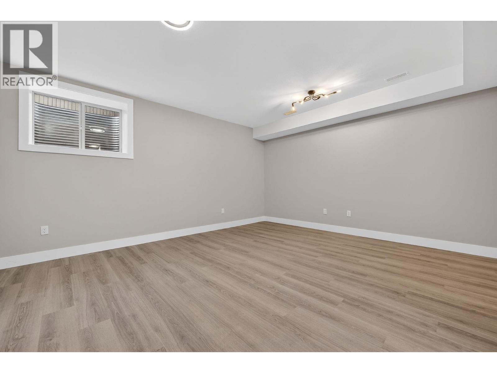 2312 Nordstrom Avenue, Armstrong, British Columbia  V0E 1B8 - Photo 32 - 10376892