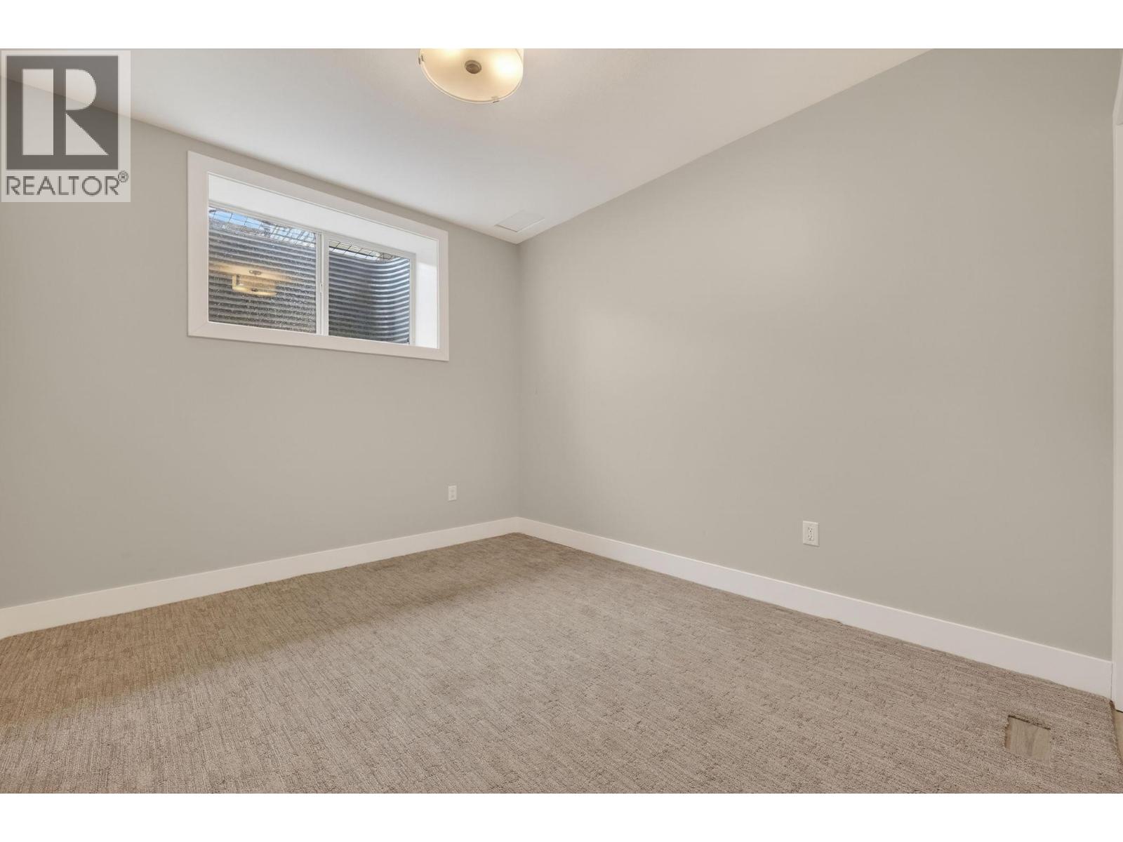 2312 Nordstrom Avenue, Armstrong, British Columbia  V0E 1B8 - Photo 33 - 10376892