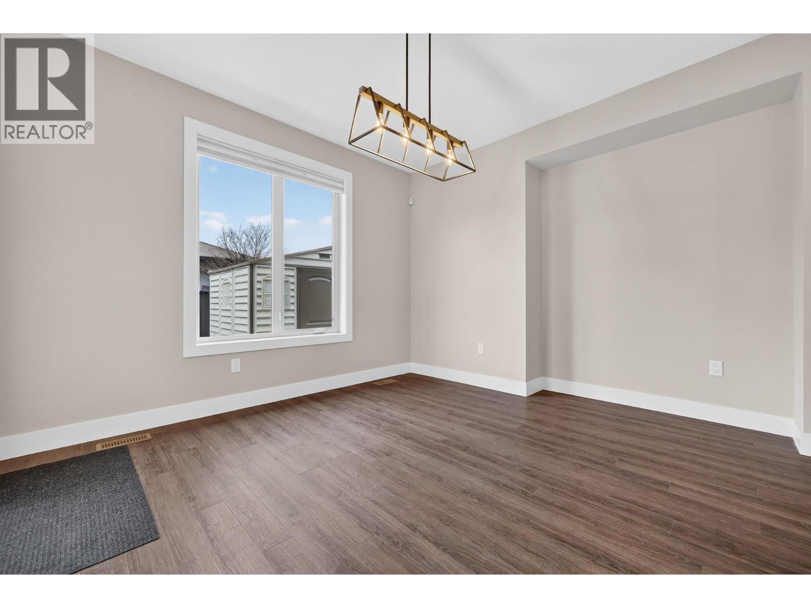 2312 Nordstrom Avenue, Armstrong, British Columbia  V0E 1B8 - Photo 8 - 10376892