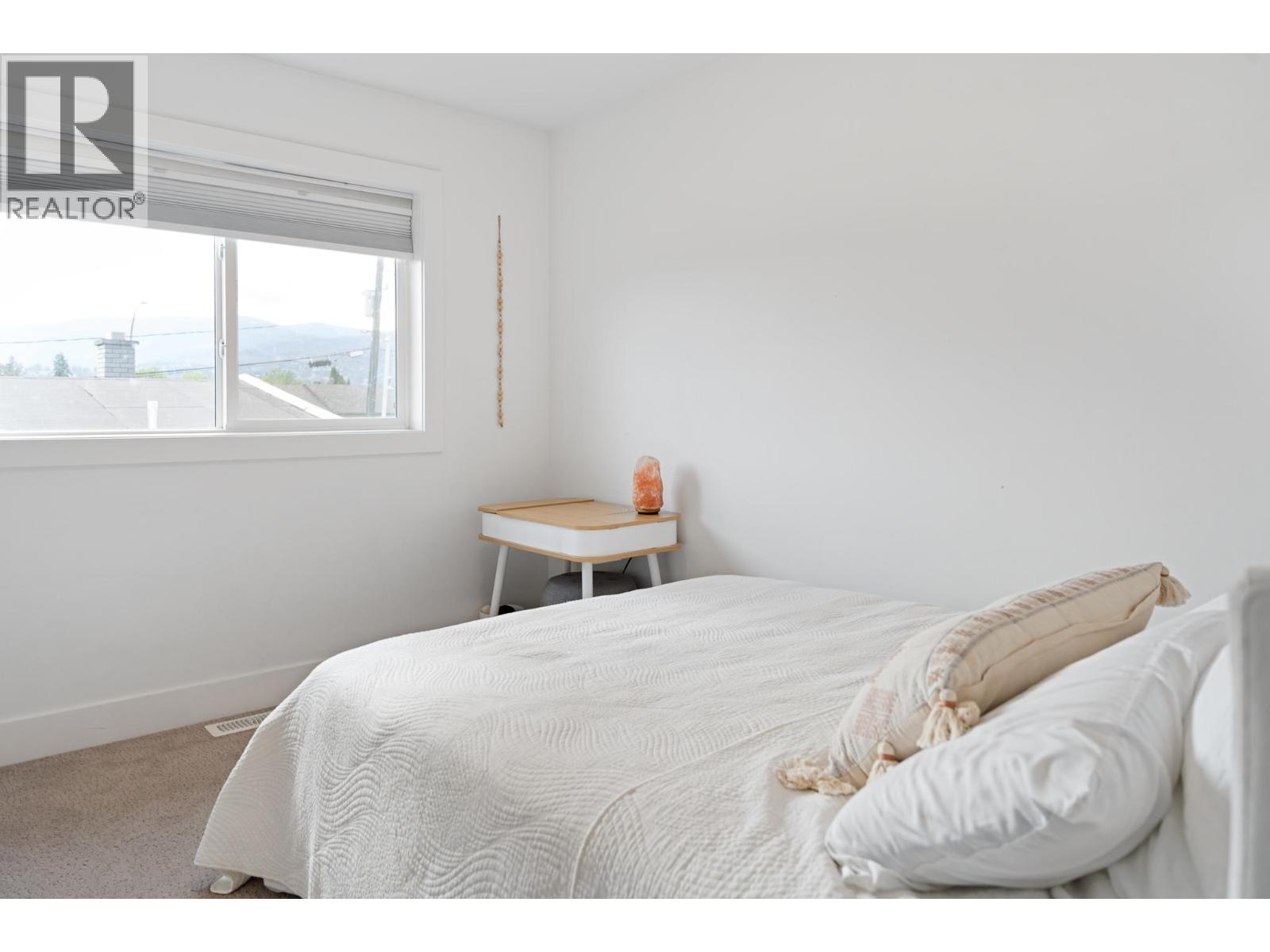 2481 Ethel Street, Kelowna, British Columbia  V1Y 3A4 - Photo 17 - 10376720