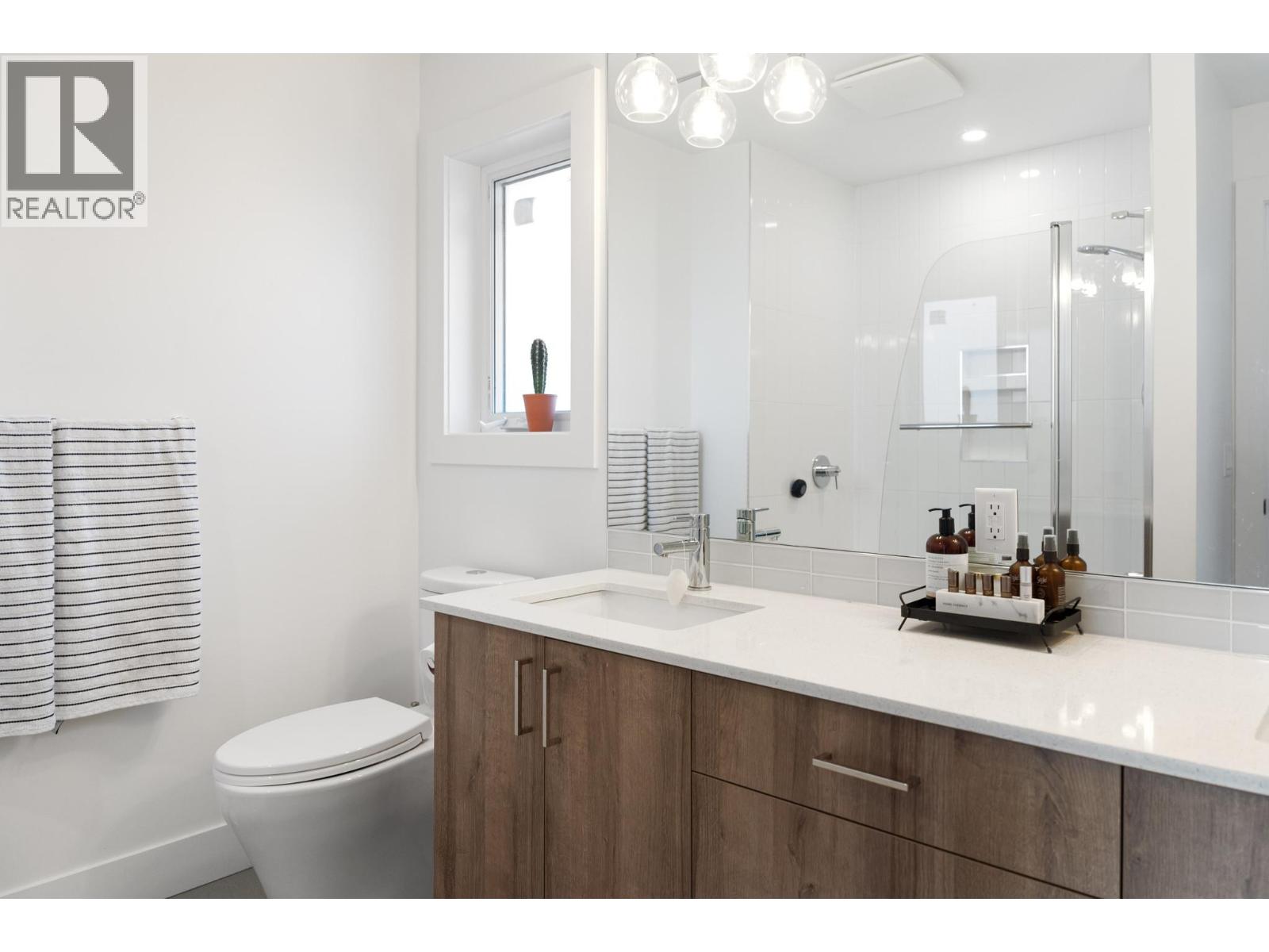 2481 Ethel Street, Kelowna, British Columbia  V1Y 3A4 - Photo 19 - 10376720