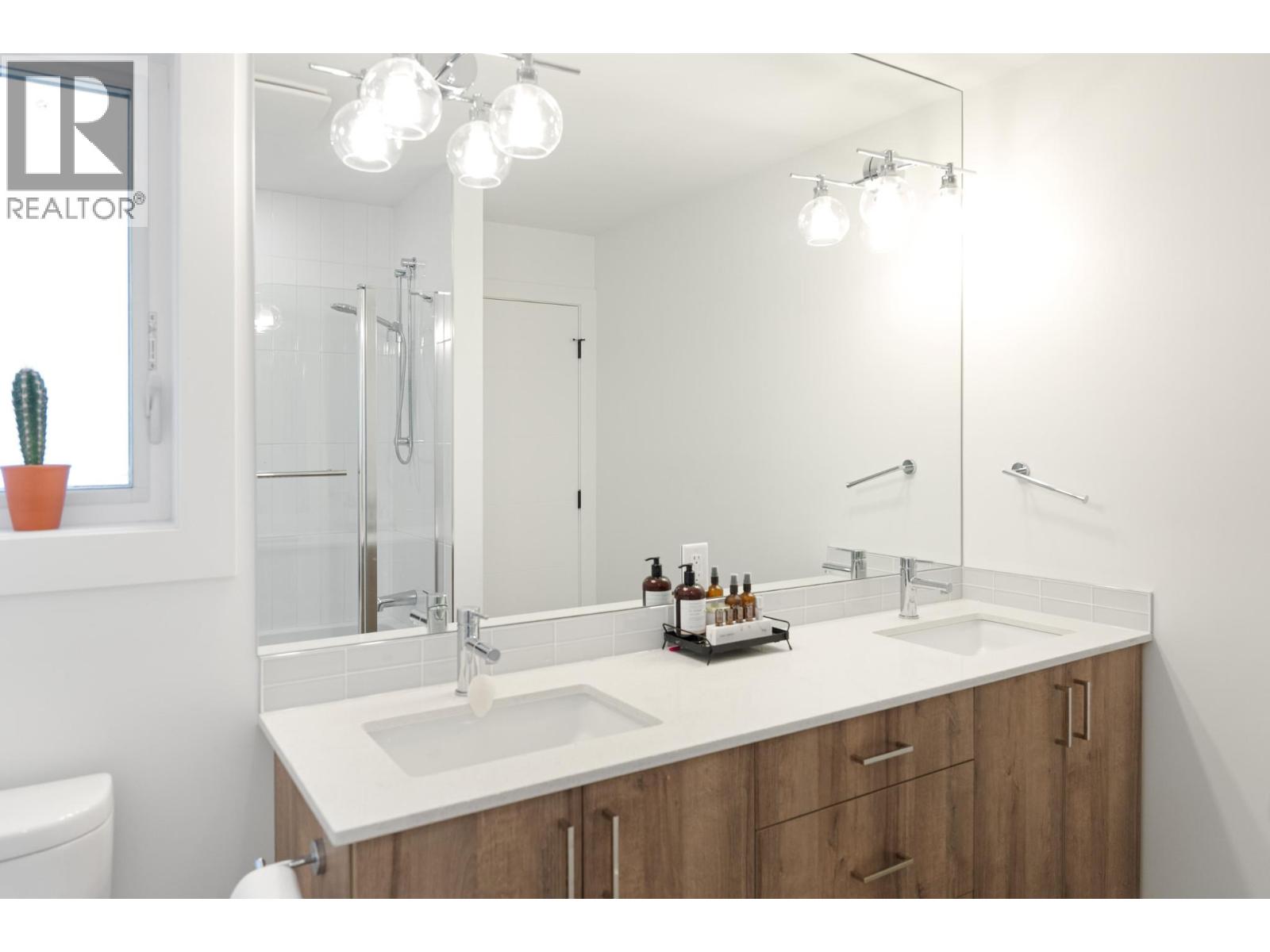 2481 Ethel Street, Kelowna, British Columbia  V1Y 3A4 - Photo 20 - 10376720