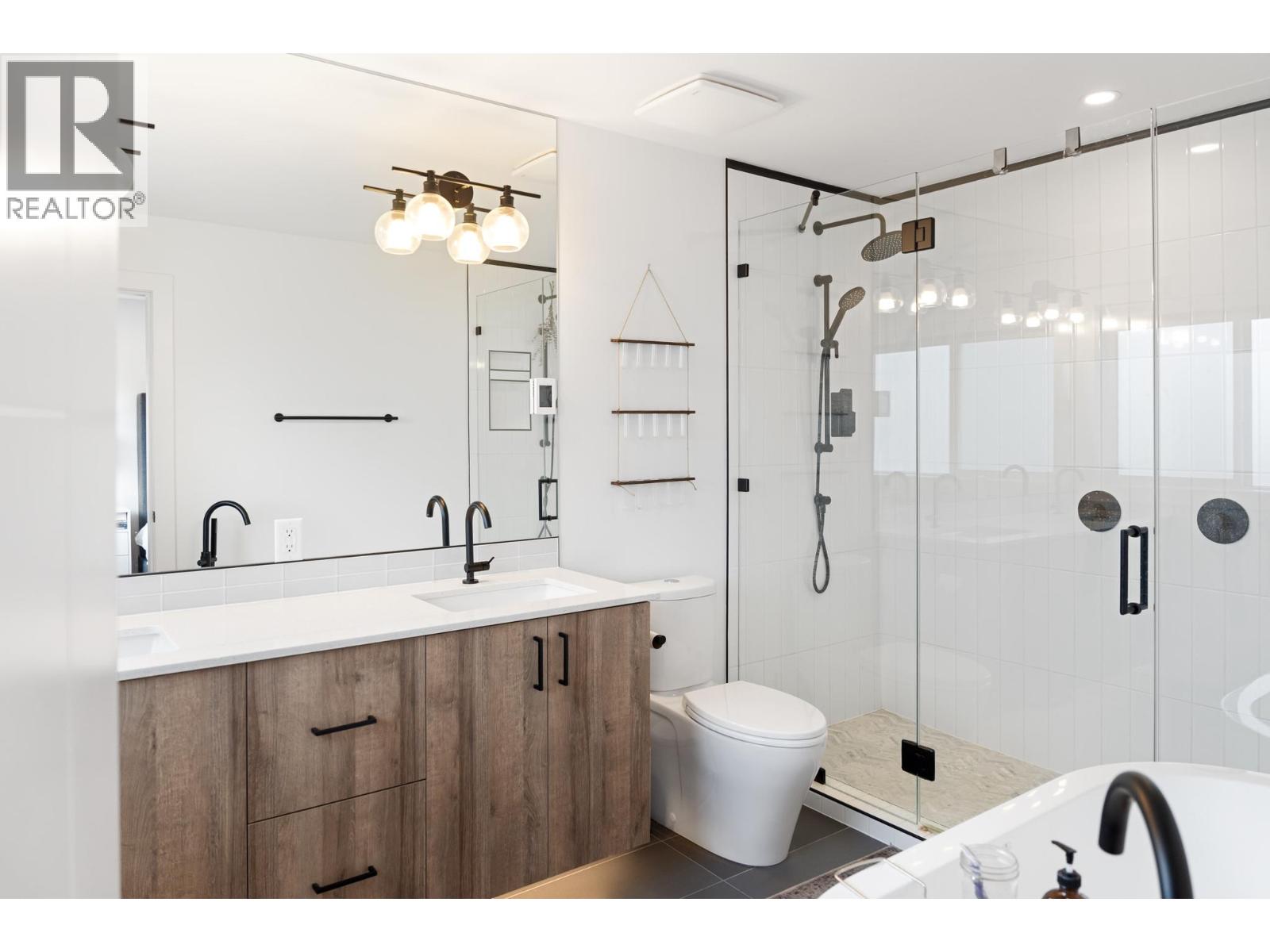 2481 Ethel Street, Kelowna, British Columbia  V1Y 3A4 - Photo 24 - 10376720