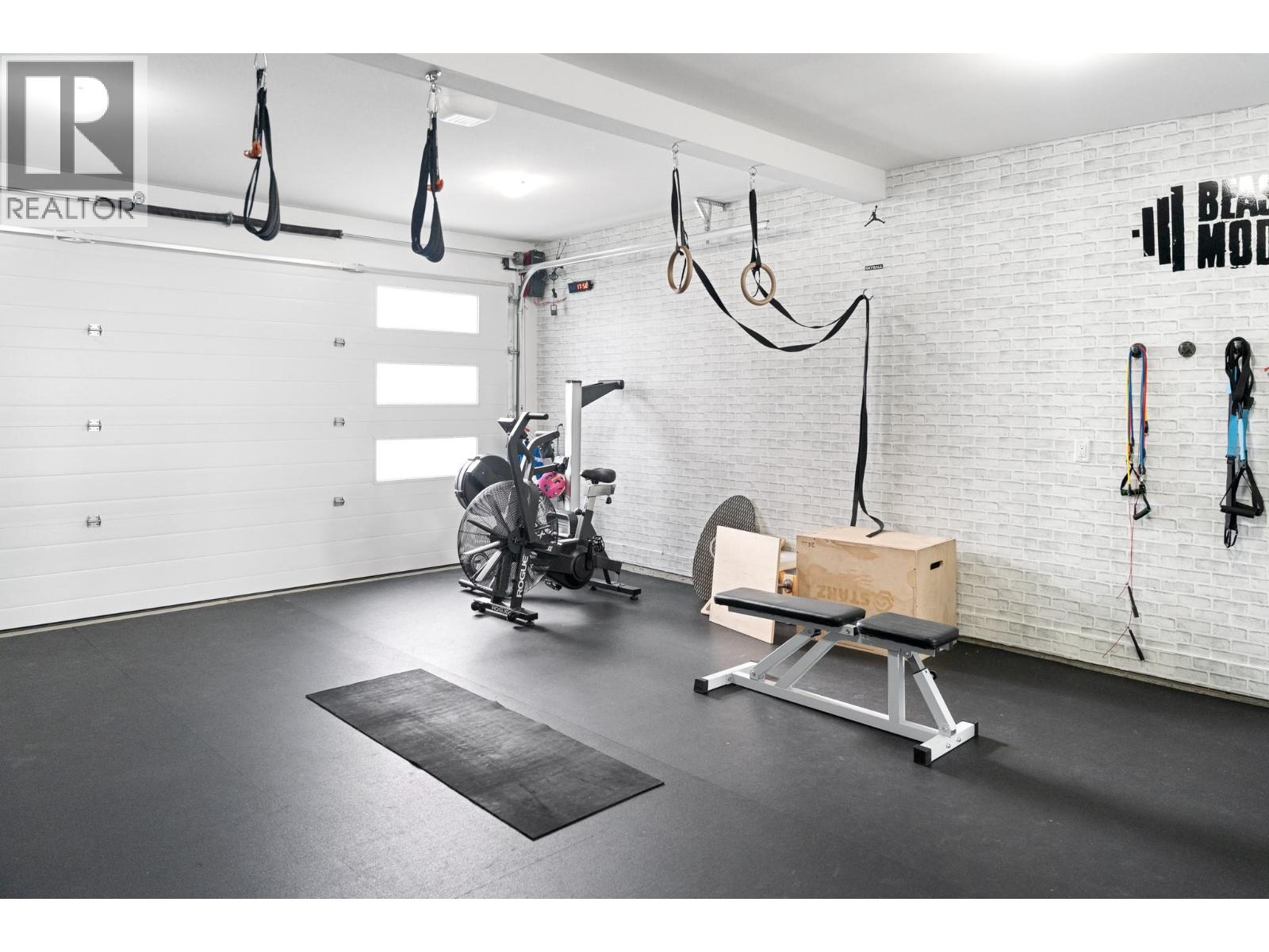 2481 Ethel Street, Kelowna, British Columbia  V1Y 3A4 - Photo 35 - 10376720